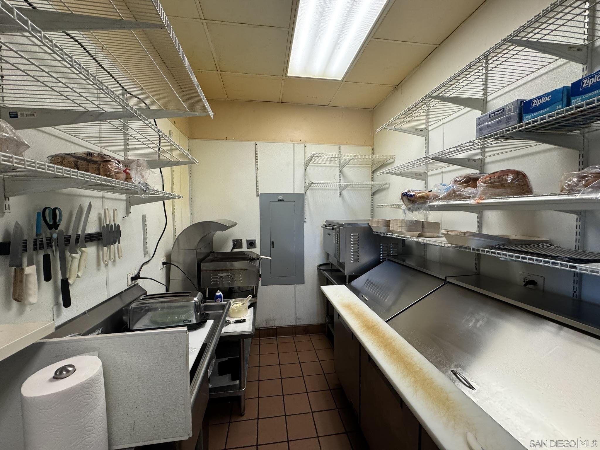 Detail Gallery Image 10 of 21 For 9350  Waxie Way #150, San Diego,  CA 92123 - – Beds | – Baths