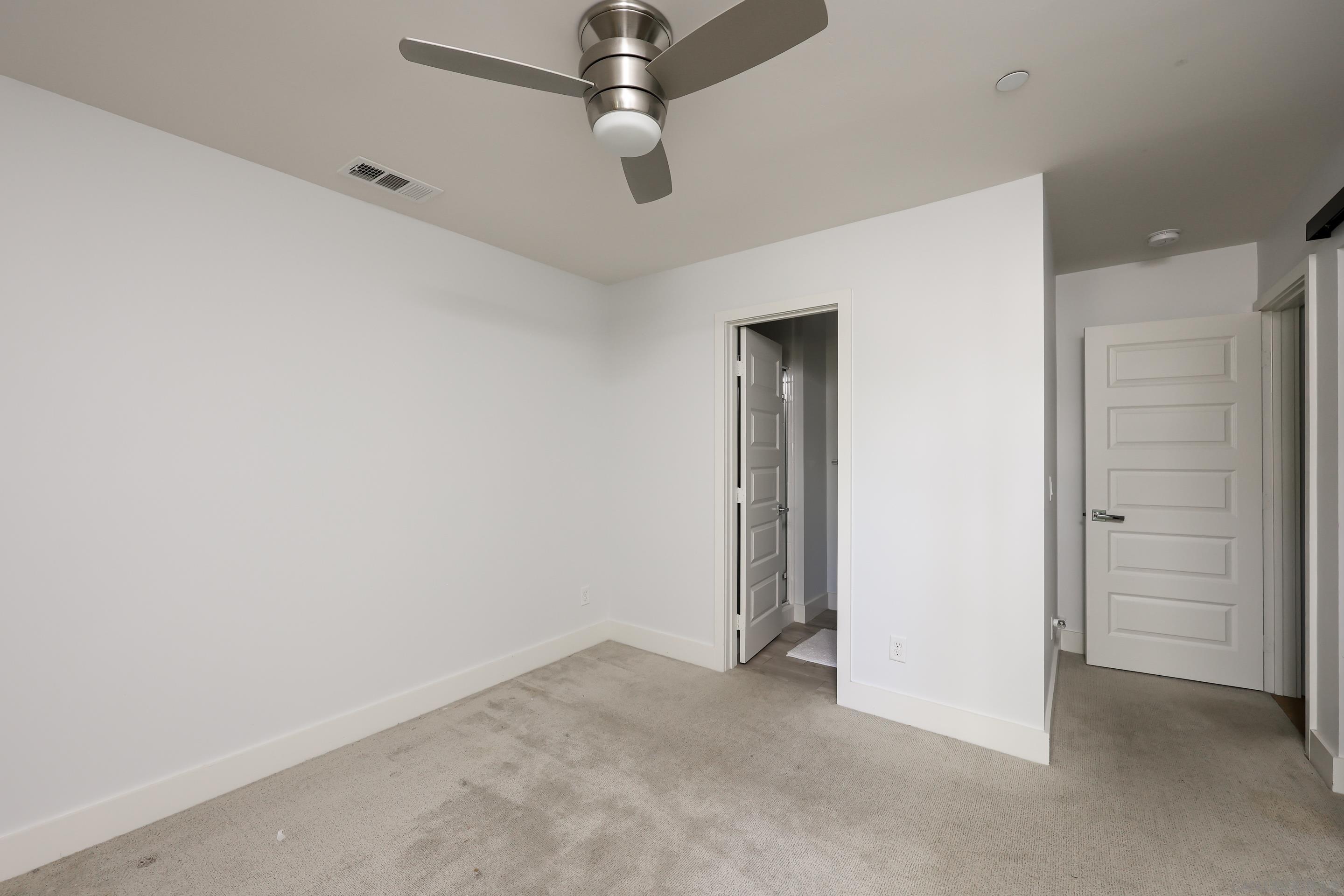 Detail Gallery Image 19 of 43 For 2434  via Alta, San Diego,  CA 92108 - 2 Beds | 2/1 Baths