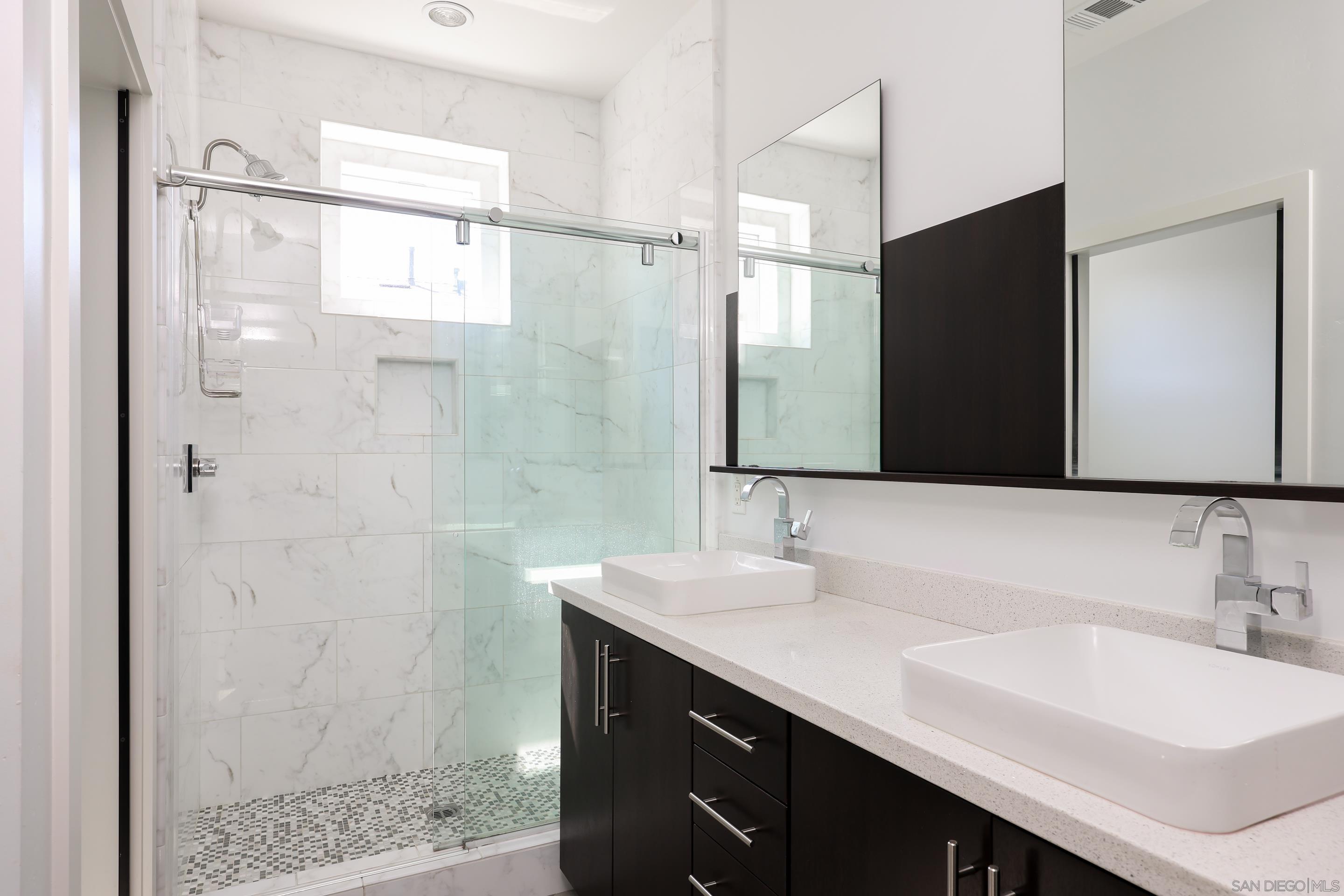 Detail Gallery Image 33 of 43 For 2434  via Alta, San Diego,  CA 92108 - 2 Beds | 2/1 Baths