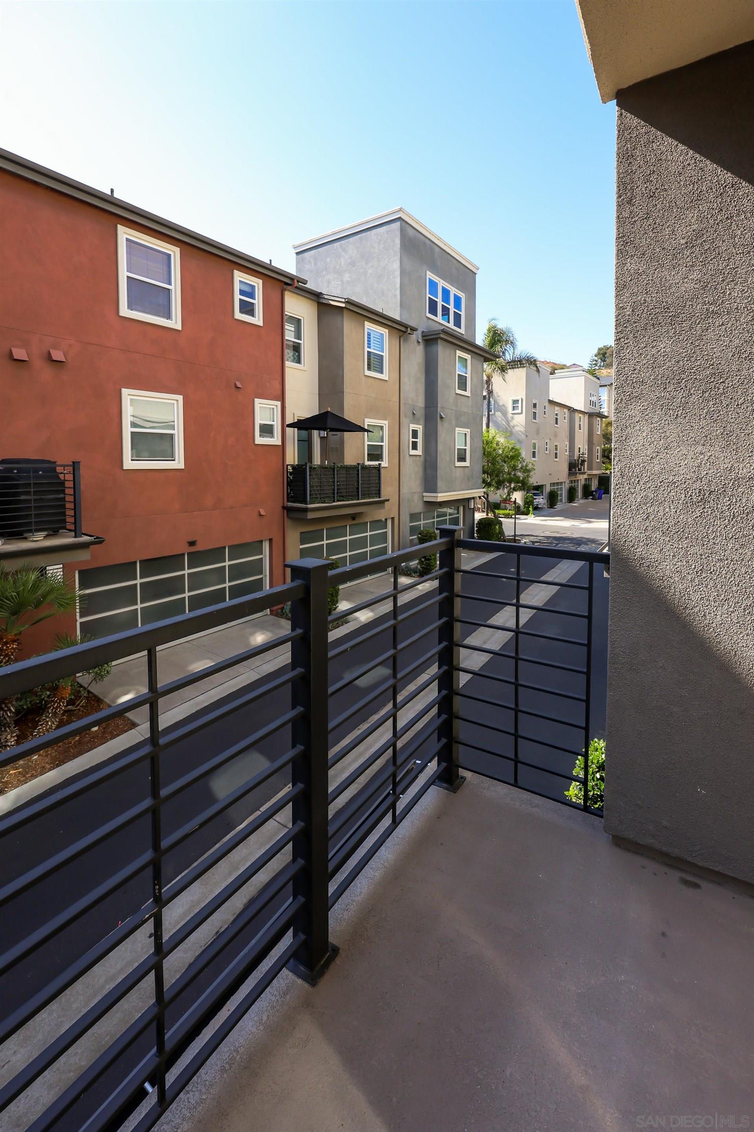 Detail Gallery Image 37 of 43 For 2434  via Alta, San Diego,  CA 92108 - 2 Beds | 2/1 Baths