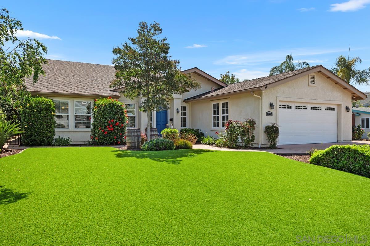 Detail Gallery Image 1 of 1 For 14643  Evening Star Dr, Poway,  CA 92064 - 4 Beds | 3 Baths