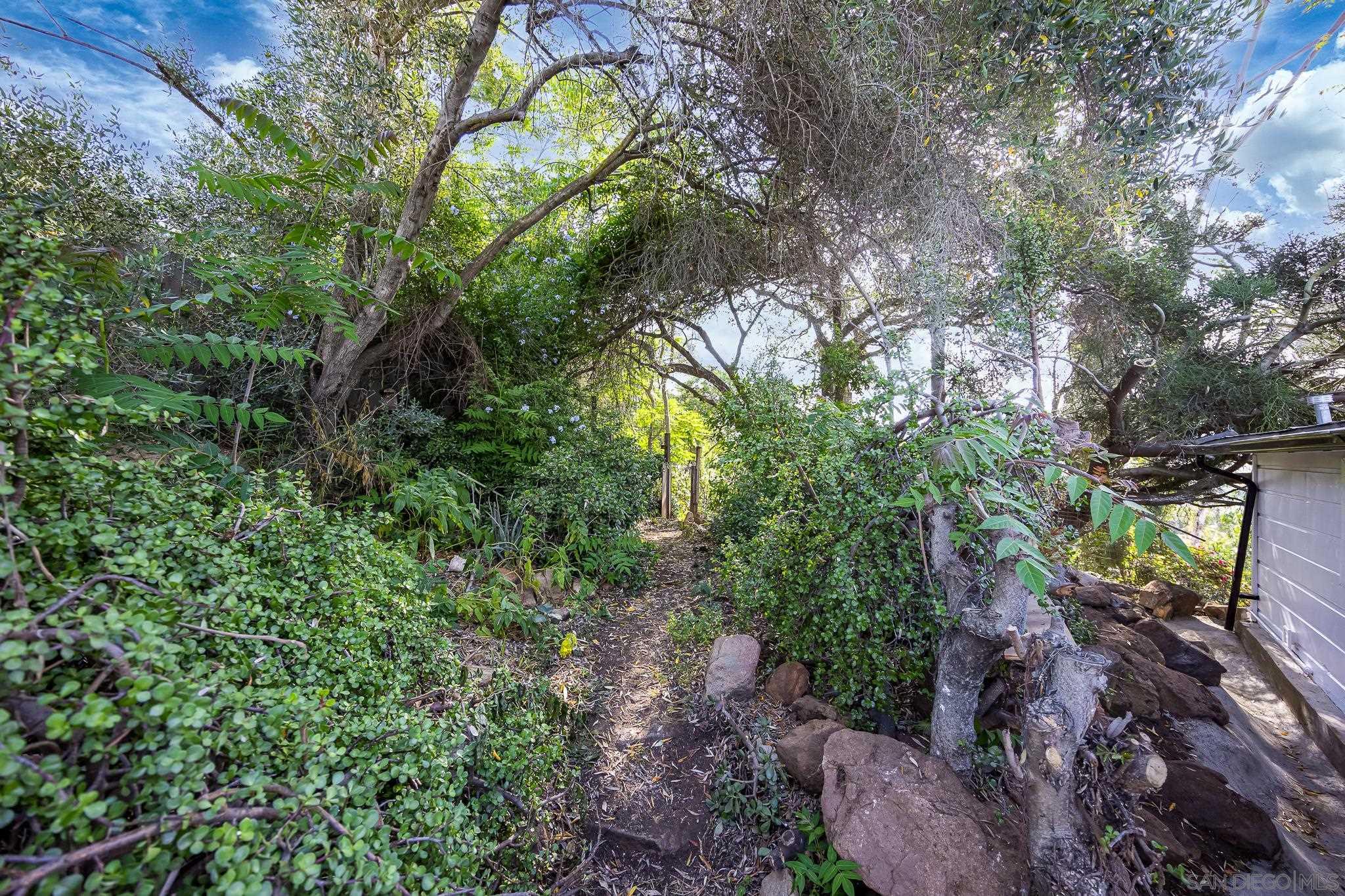 Detail Gallery Image 28 of 36 For 678  Robby Way, Fallbrook,  CA 92028 - 3 Beds | 2 Baths