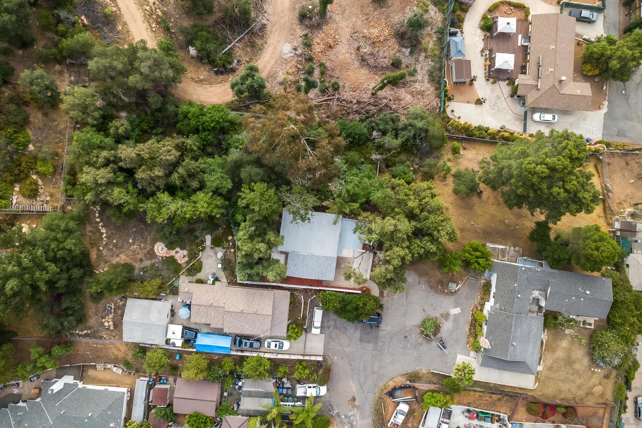 Detail Gallery Image 32 of 36 For 678  Robby Way, Fallbrook,  CA 92028 - 3 Beds | 2 Baths