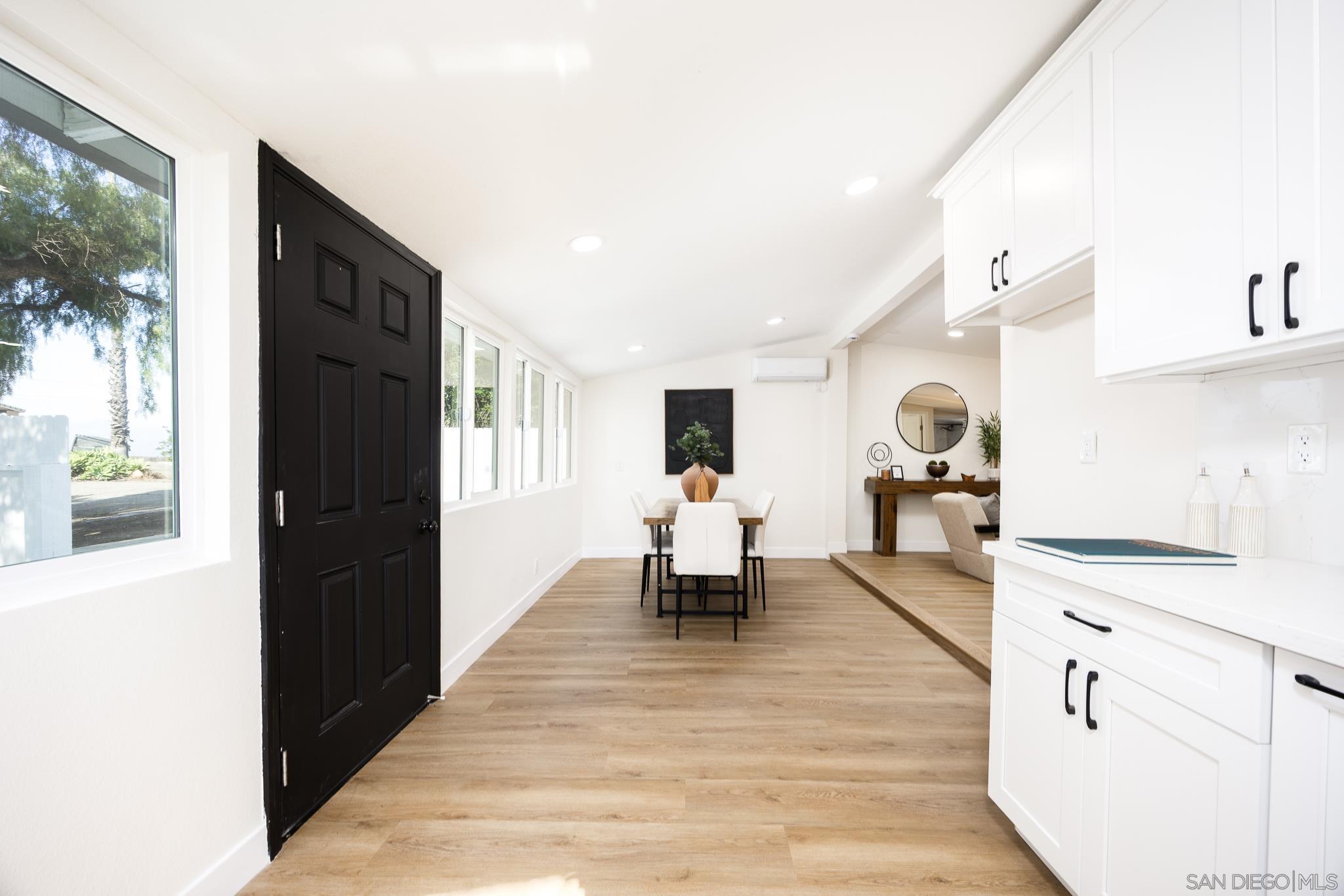 Detail Gallery Image 6 of 36 For 678  Robby Way, Fallbrook,  CA 92028 - 3 Beds | 2 Baths