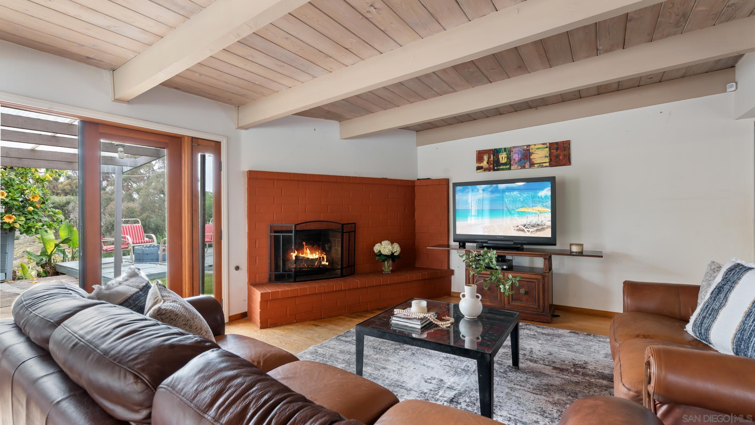 Detail Gallery Image 1 of 1 For 5620  Lord Cecil St, San Diego,  CA 92122 - 4 Beds | 2 Baths