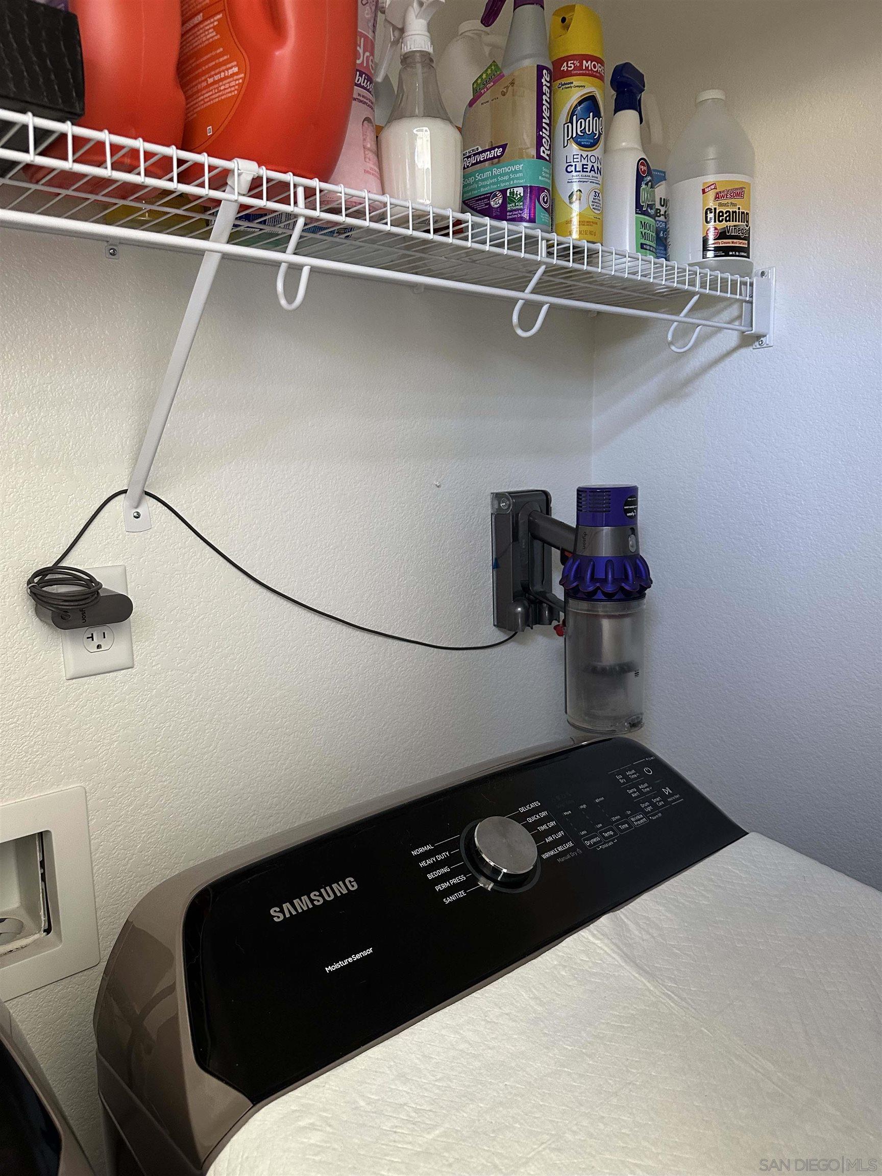 Detail Gallery Image 29 of 48 For 1390  Santa Victoria Rd  #6,  Chula Vista,  CA 91913 - 4 Beds | 3/1 Baths