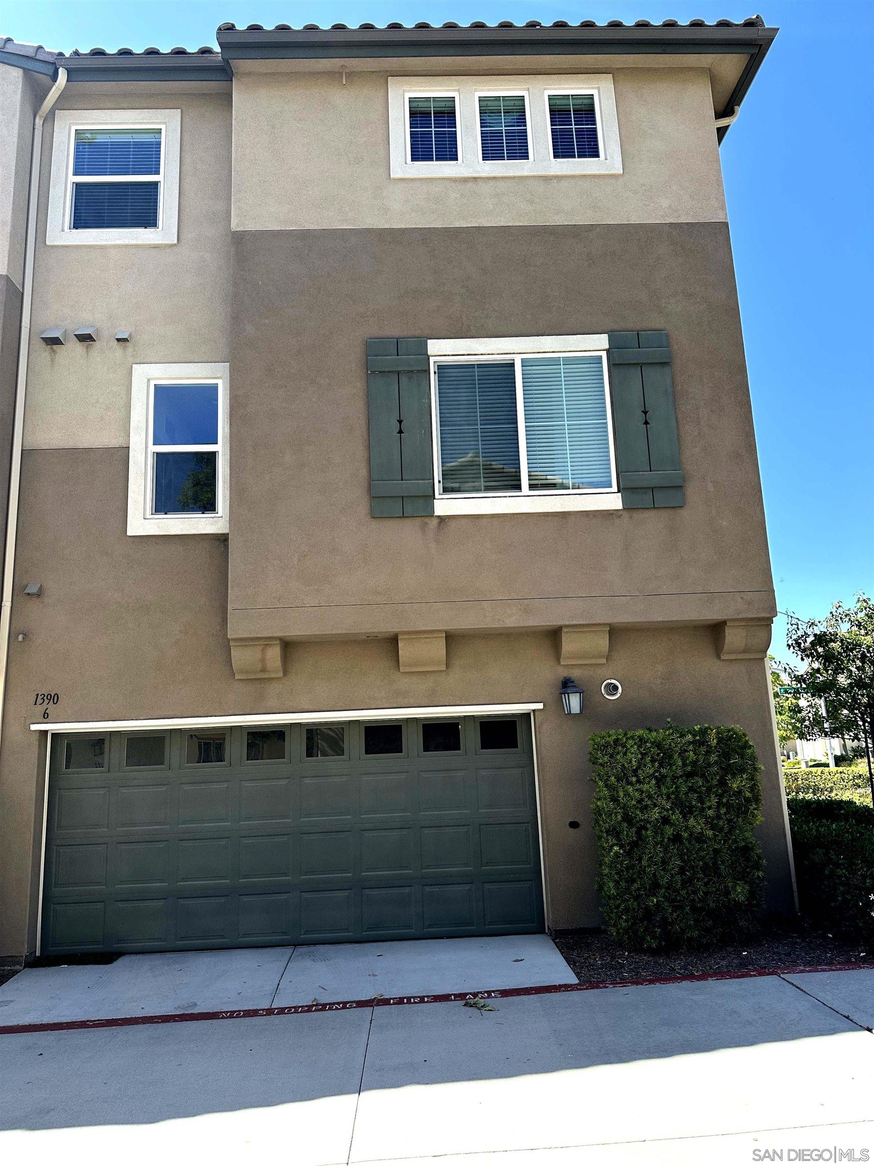 Detail Gallery Image 31 of 48 For 1390  Santa Victoria Rd  #6,  Chula Vista,  CA 91913 - 4 Beds | 3/1 Baths