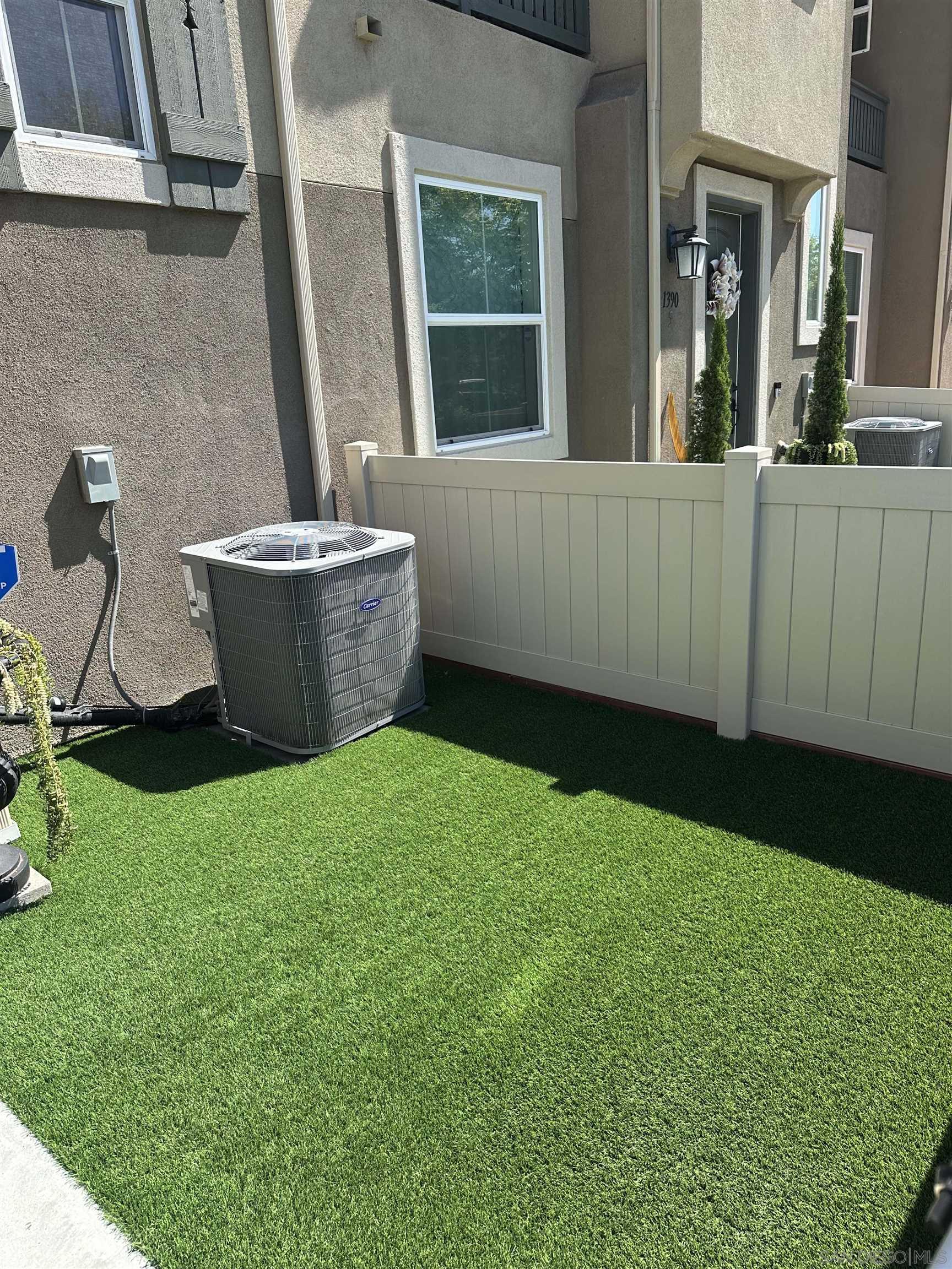 Detail Gallery Image 34 of 48 For 1390  Santa Victoria Rd  #6,  Chula Vista,  CA 91913 - 4 Beds | 3/1 Baths