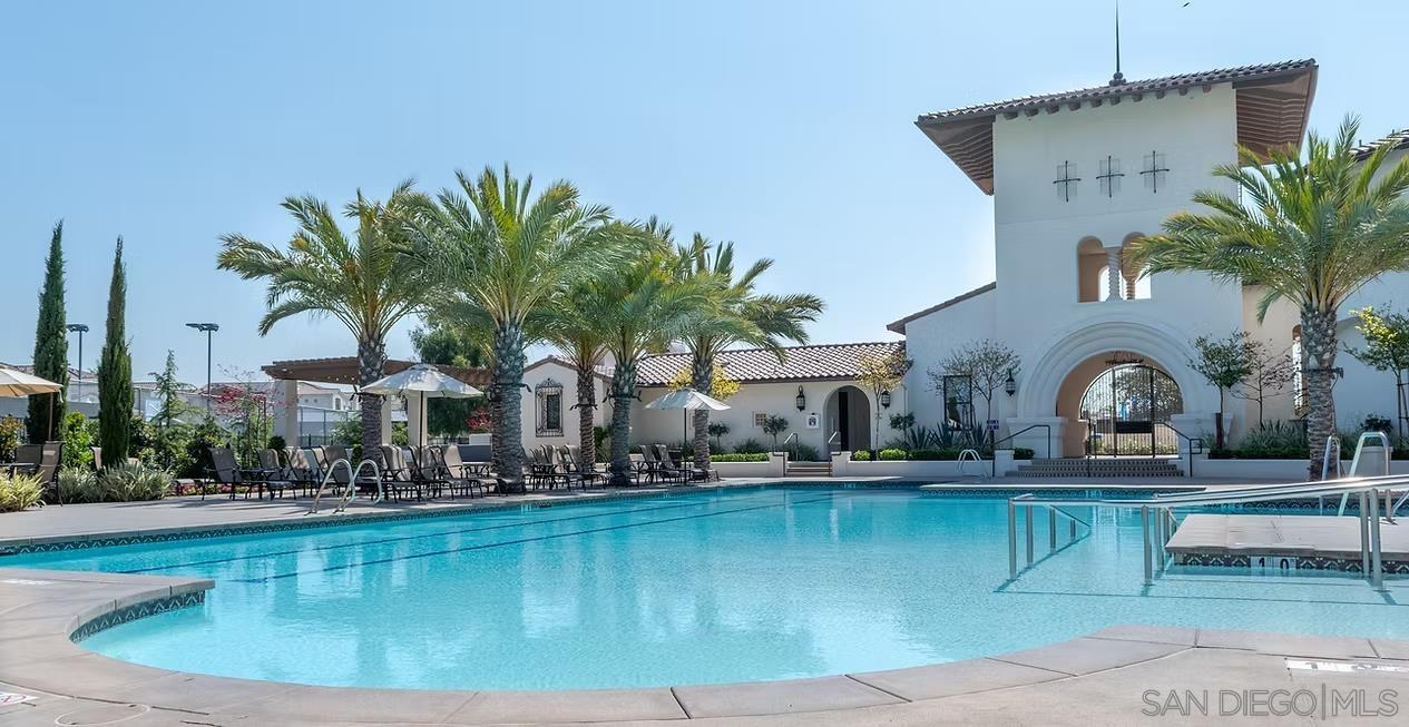 Detail Gallery Image 36 of 48 For 1390  Santa Victoria Rd  #6,  Chula Vista,  CA 91913 - 4 Beds | 3/1 Baths