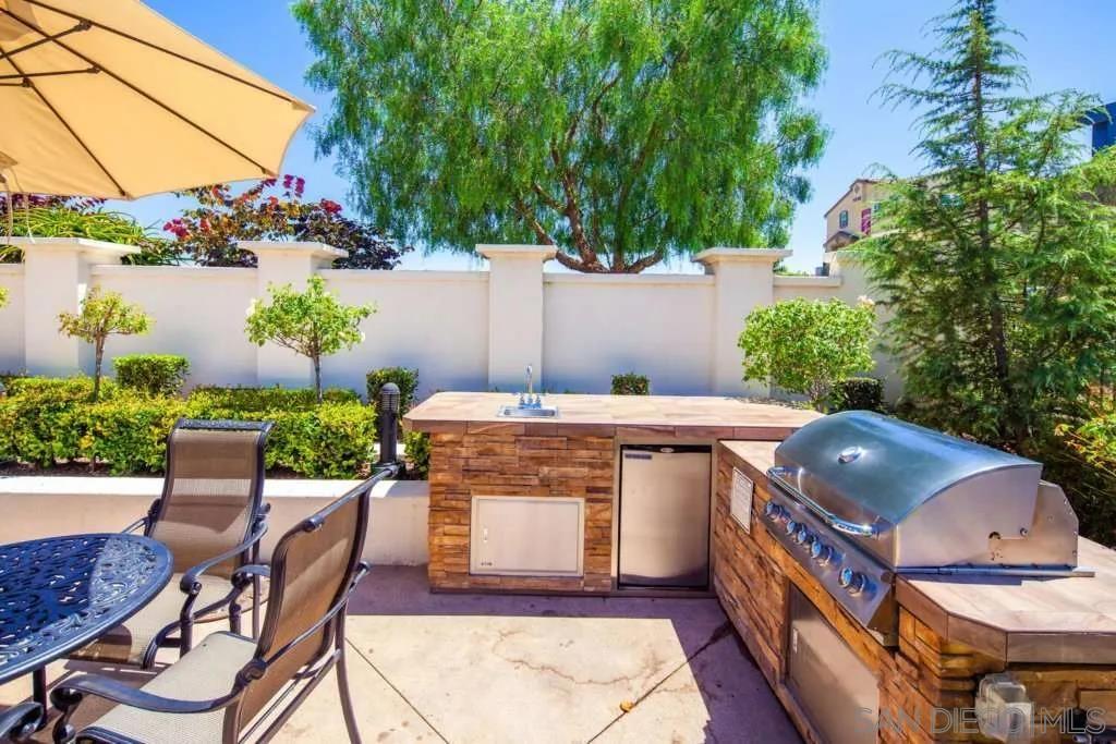 Detail Gallery Image 41 of 48 For 1390  Santa Victoria Rd  #6,  Chula Vista,  CA 91913 - 4 Beds | 3/1 Baths