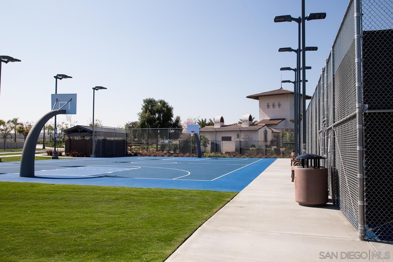 Detail Gallery Image 47 of 48 For 1390  Santa Victoria Rd  #6,  Chula Vista,  CA 91913 - 4 Beds | 3/1 Baths