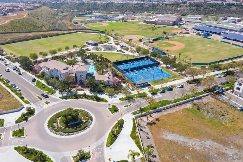 Detail Gallery Image 48 of 48 For 1390  Santa Victoria Rd  #6,  Chula Vista,  CA 91913 - 4 Beds | 3/1 Baths