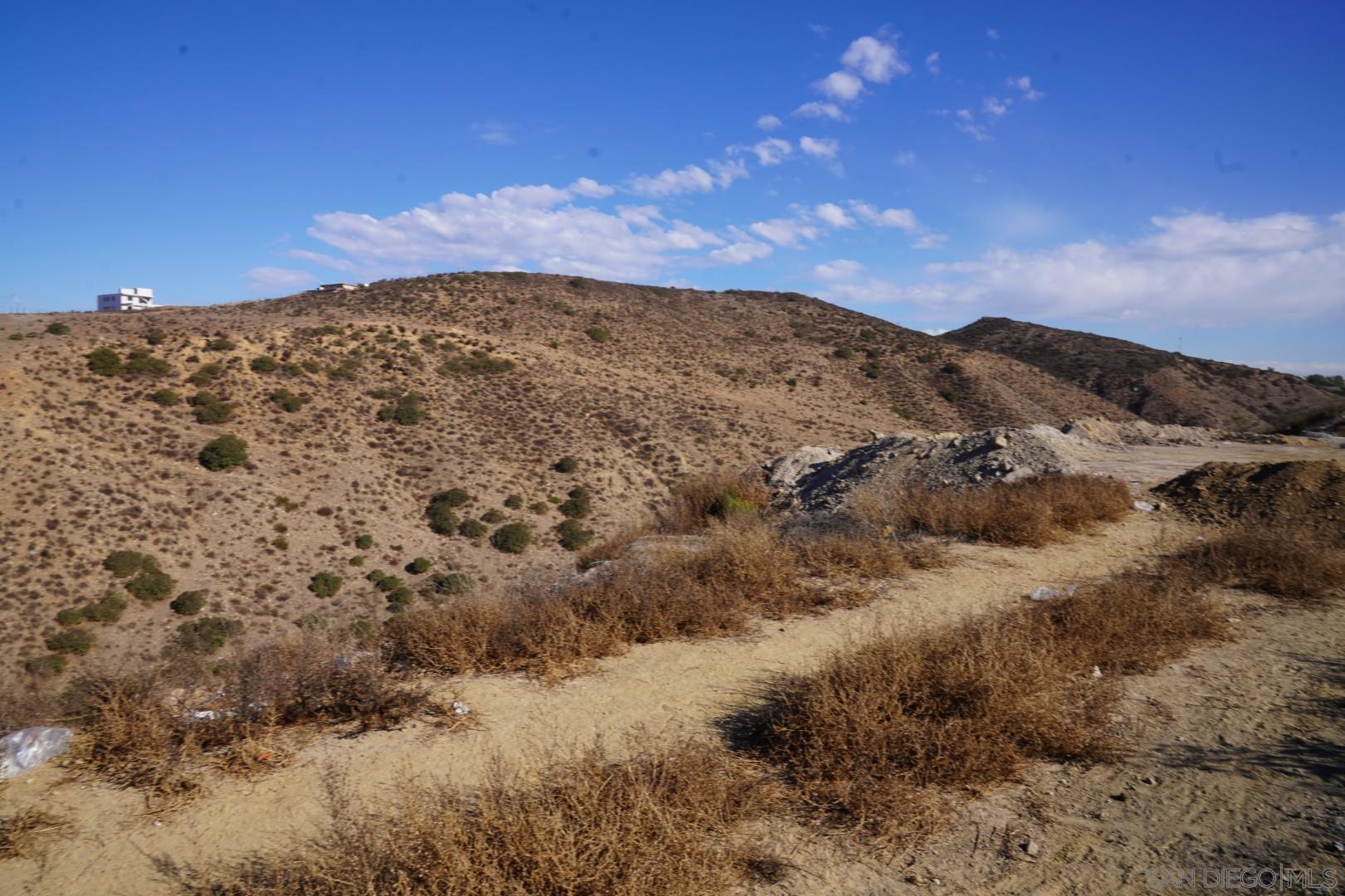 Detail Gallery Image 33 of 34 For 23  Blvd Prieto Azabache, –,  CA 99999 - 2 Beds | 1 Baths