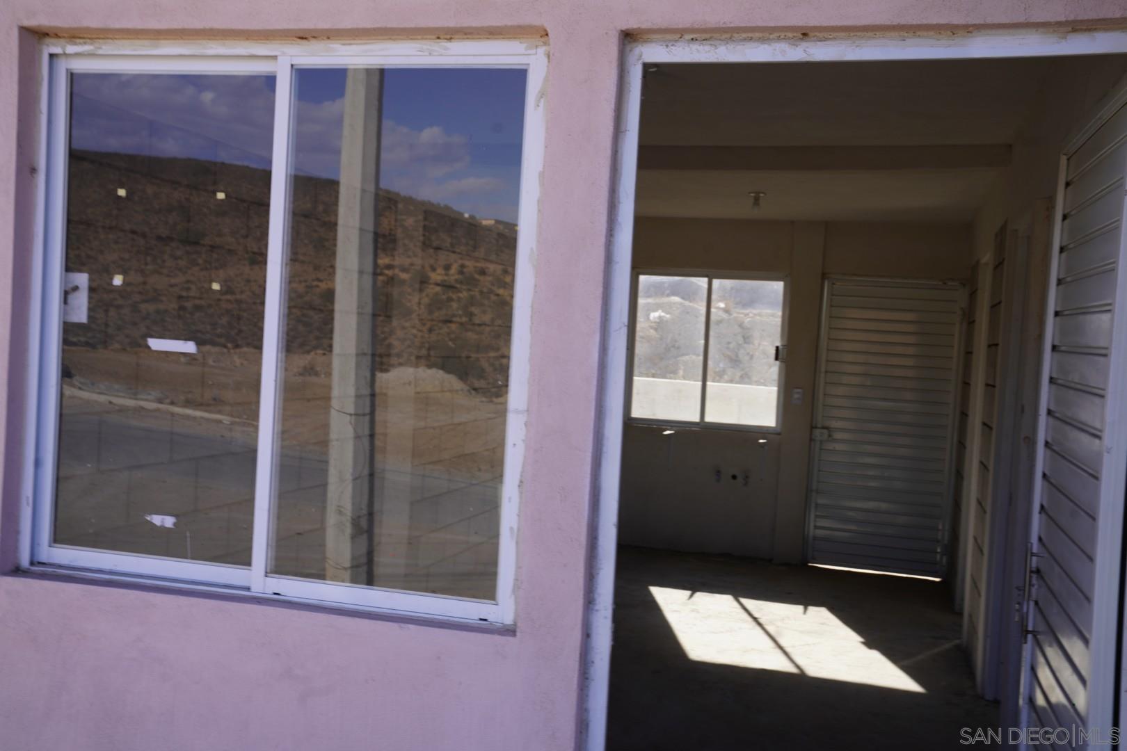 Detail Gallery Image 6 of 34 For 23  Blvd Prieto Azabache, –,  CA 99999 - 2 Beds | 1 Baths