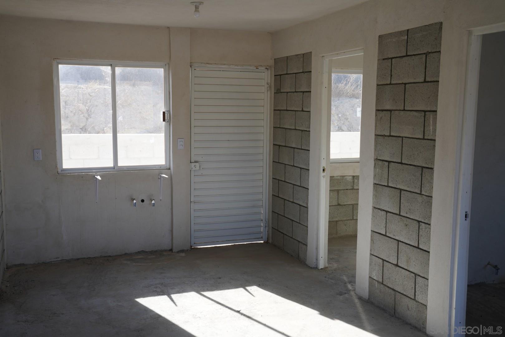 Detail Gallery Image 9 of 34 For 23  Blvd Prieto Azabache, –,  CA 99999 - 2 Beds | 1 Baths