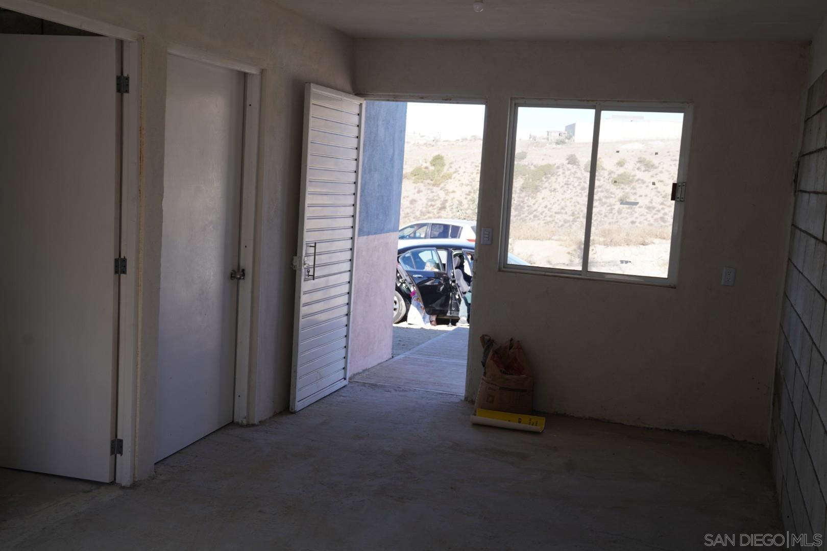 Detail Gallery Image 10 of 34 For 23  Blvd Prieto Azabache, –,  CA 99999 - 2 Beds | 1 Baths