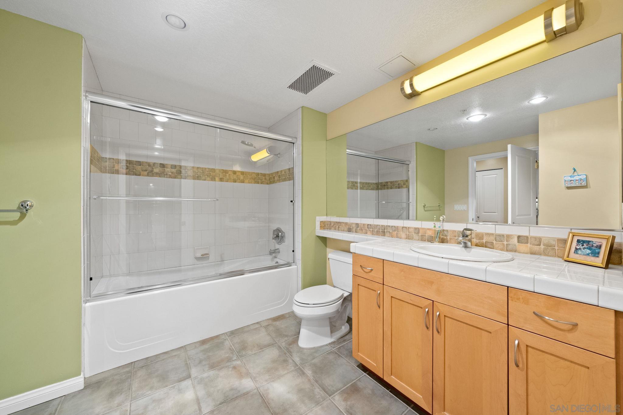 Detail Gallery Image 23 of 65 For 850  Beech St  #214,  San Diego,  CA 92101 - 1 Beds | 1 Baths