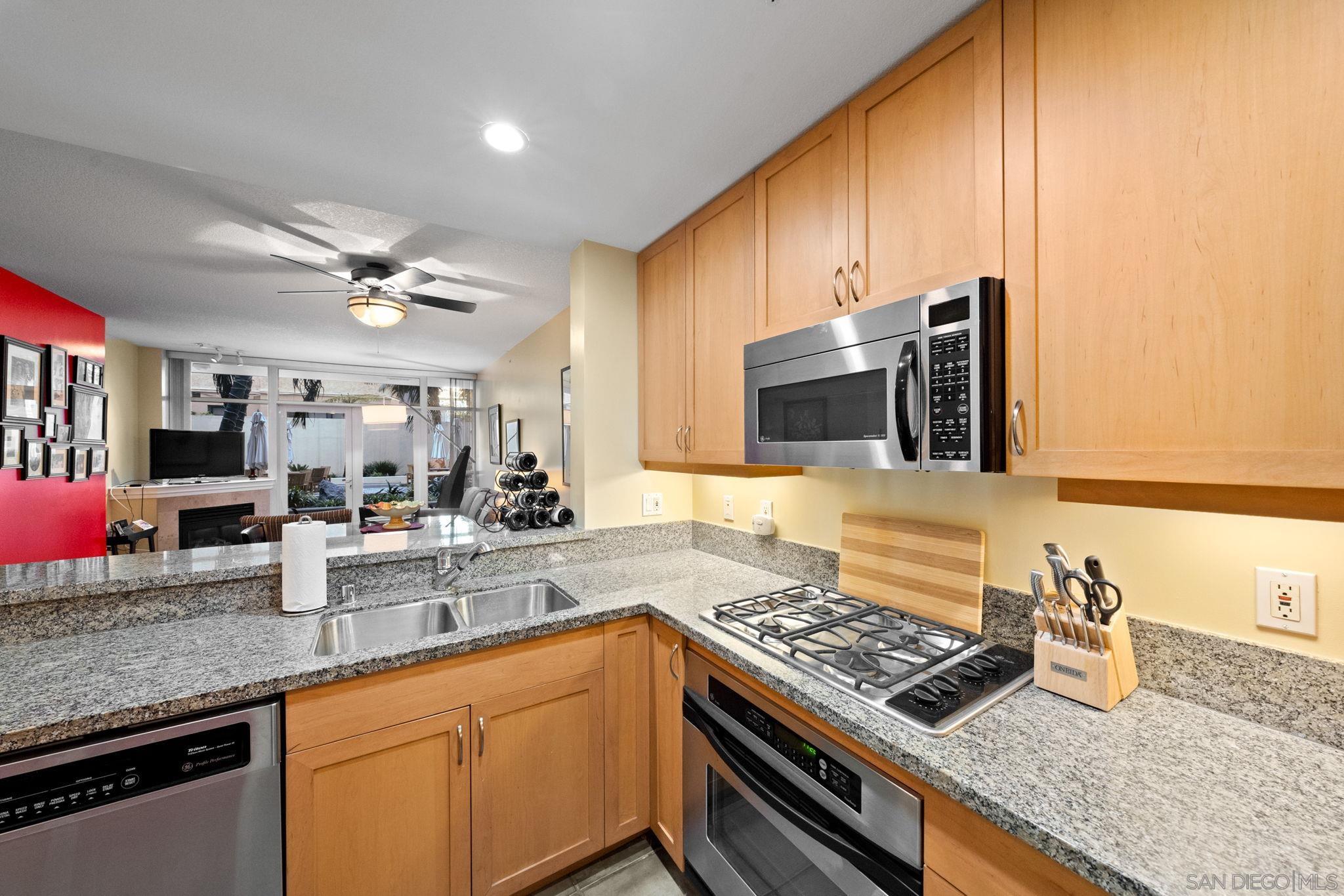 Detail Gallery Image 5 of 65 For 850  Beech St  #214,  San Diego,  CA 92101 - 1 Beds | 1 Baths