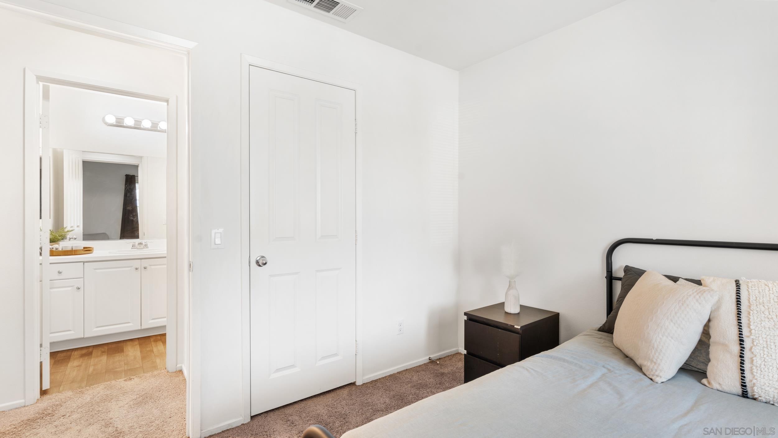 Detail Gallery Image 13 of 34 For 29483  Beeler Rd, Winchester,  CA 92596 - 4 Beds | 3 Baths