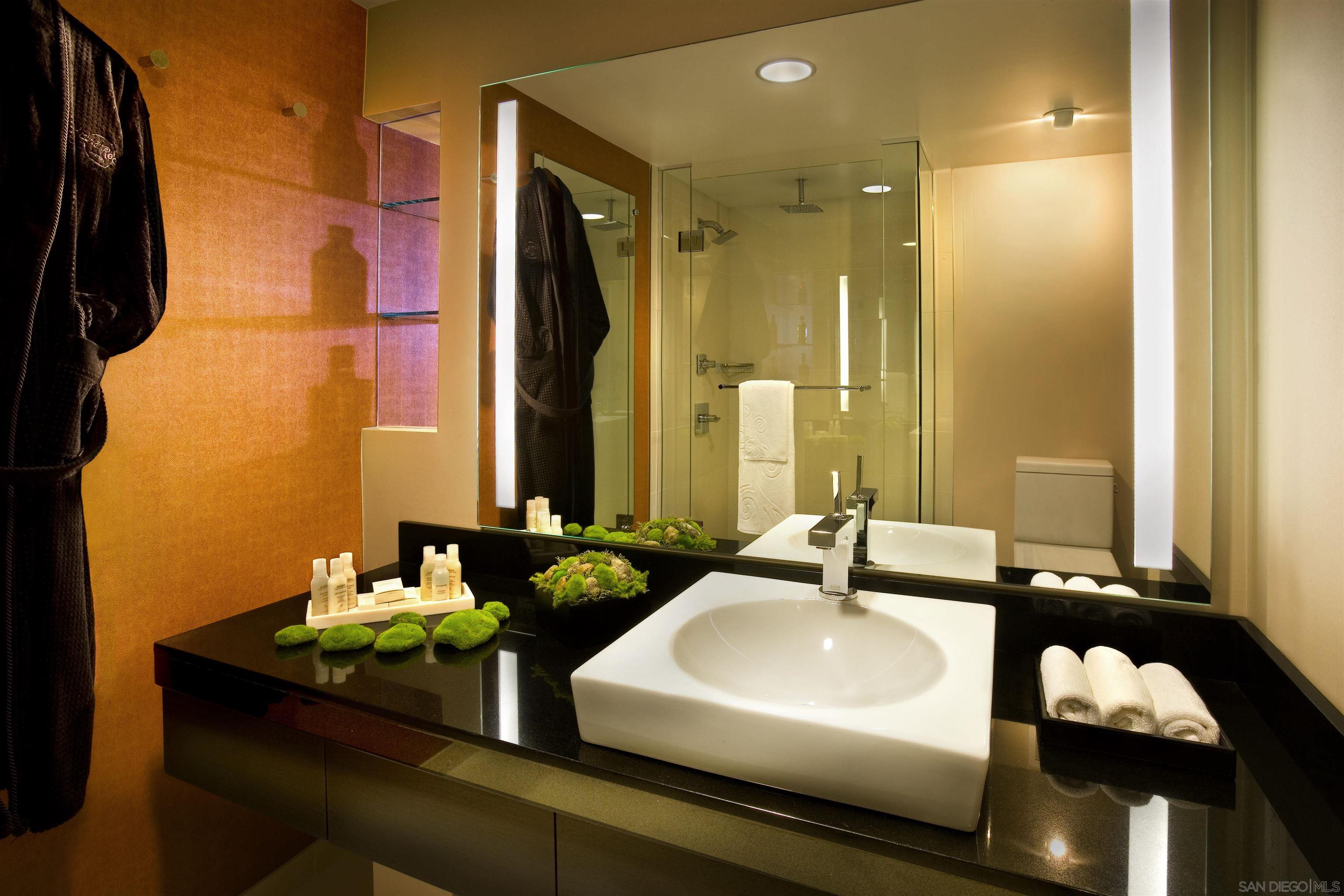 Detail Gallery Image 2 of 4 For 207  5th Ave  #507,  San Diego,  CA 92101 - 0 Beds | 1 Baths