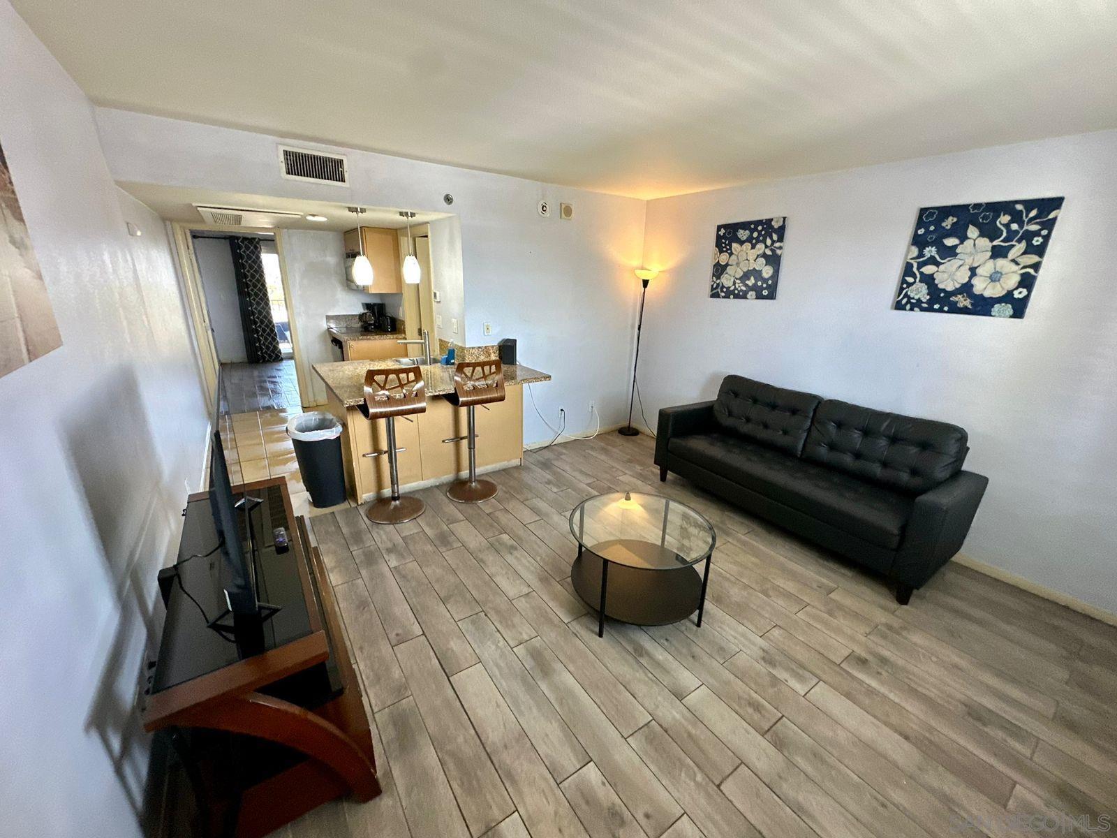 Detail Gallery Image 3 of 19 For 801  National City Blvd  #913,  National City,  CA 91950 - 1 Beds | 1 Baths