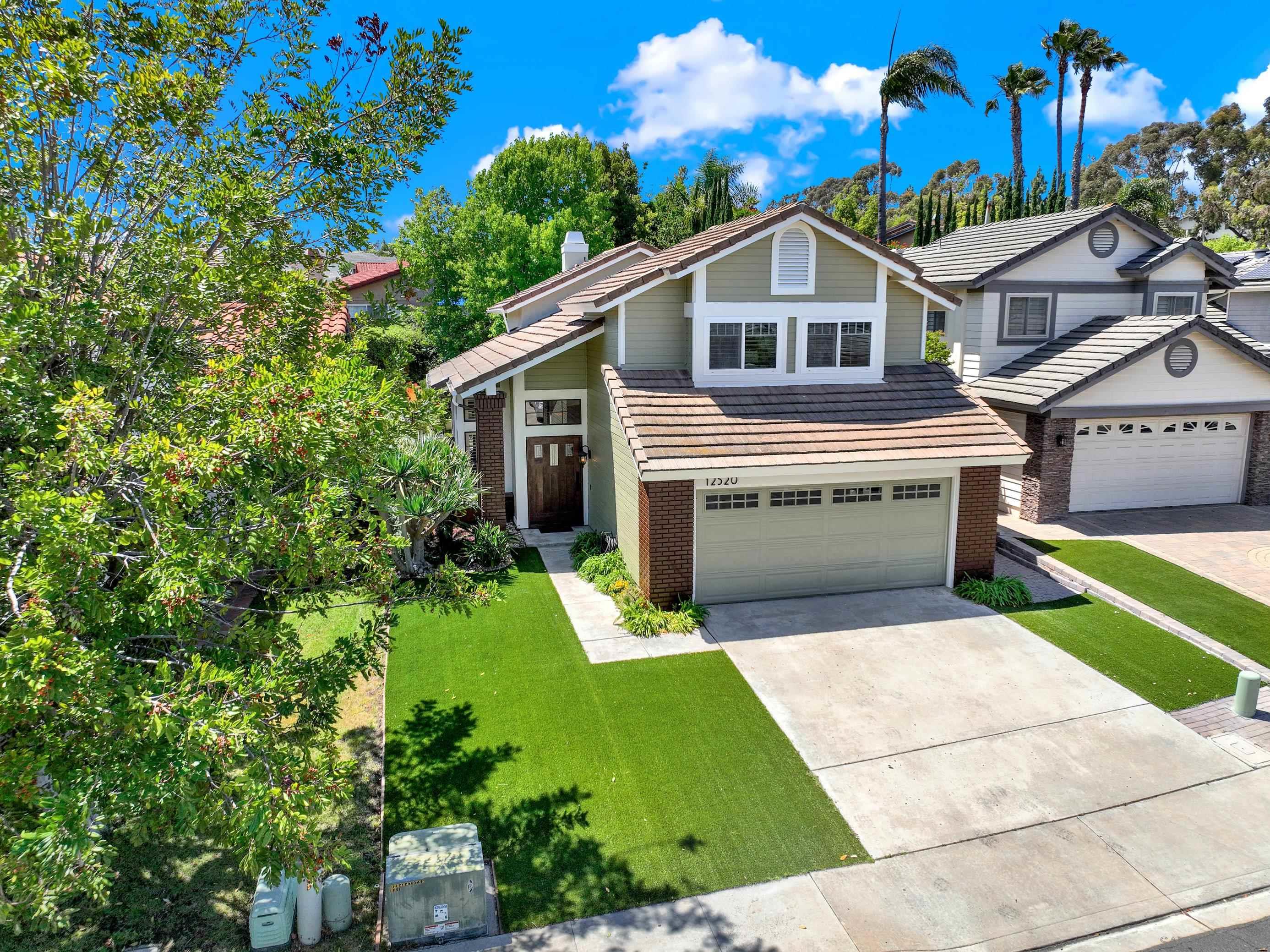 Detail Gallery Image 1 of 1 For 12520  Portada Place, San Diego,  CA 92130 - 4 Beds | 2/1 Baths