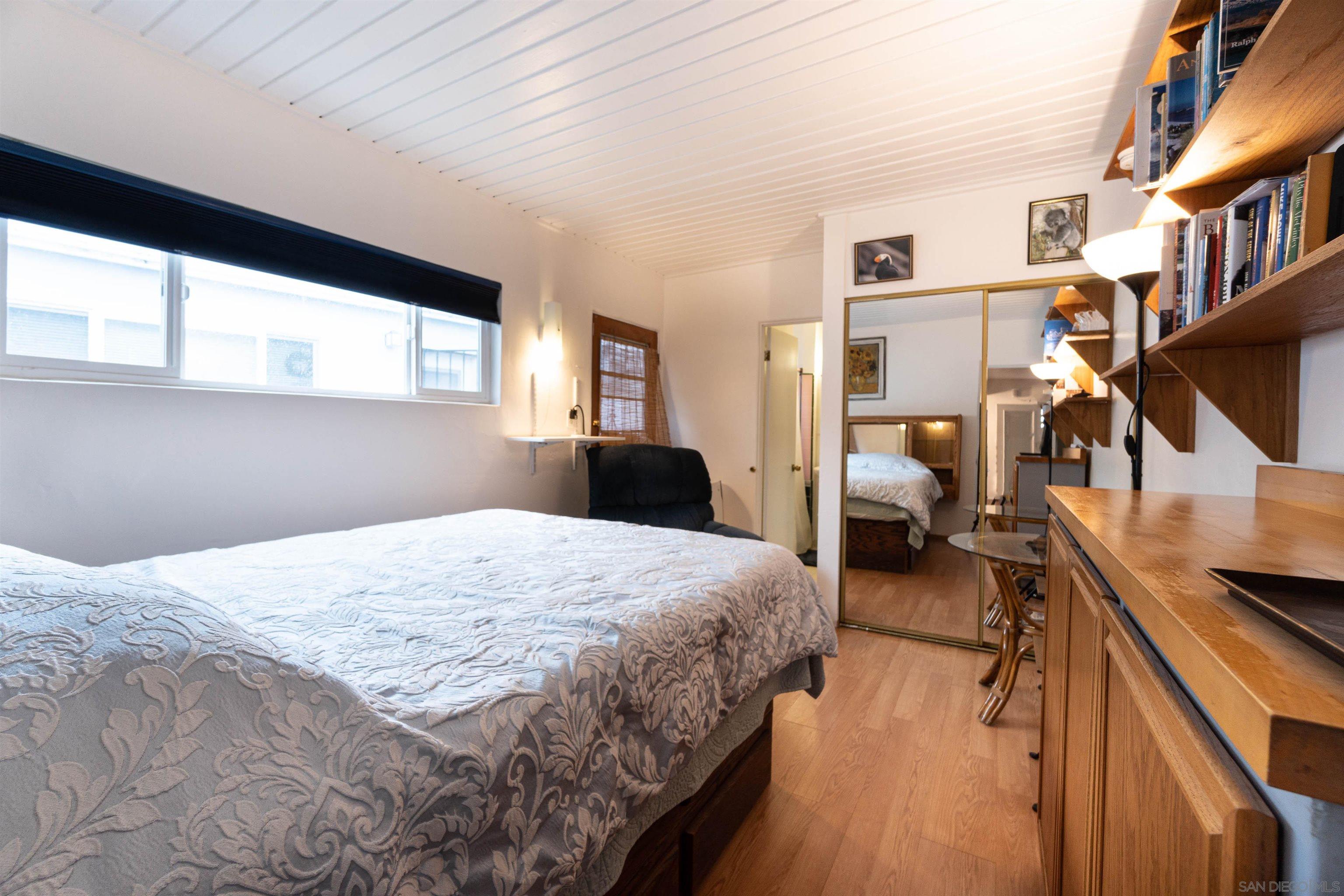 Detail Gallery Image 12 of 35 For 5038-40 W Point Loma Blvd, San Diego,  CA 92107 - – Beds | – Baths