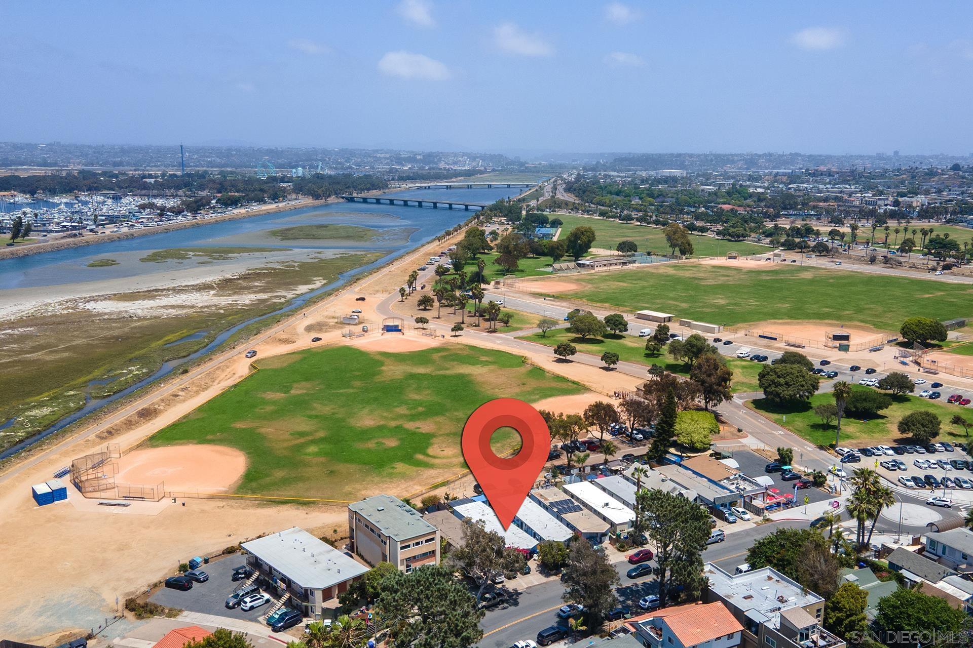 Detail Gallery Image 26 of 35 For 5038-40 W Point Loma Blvd, San Diego,  CA 92107 - – Beds | – Baths