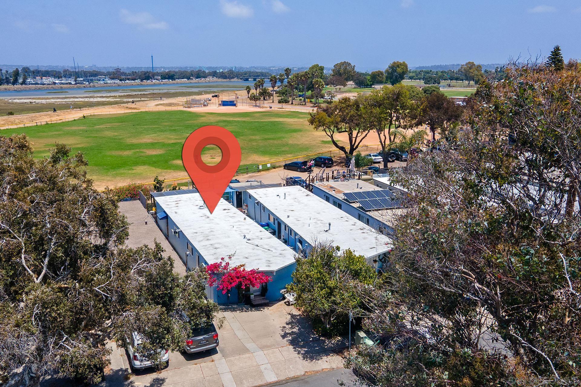 Detail Gallery Image 27 of 35 For 5038-40 W Point Loma Blvd, San Diego,  CA 92107 - – Beds | – Baths