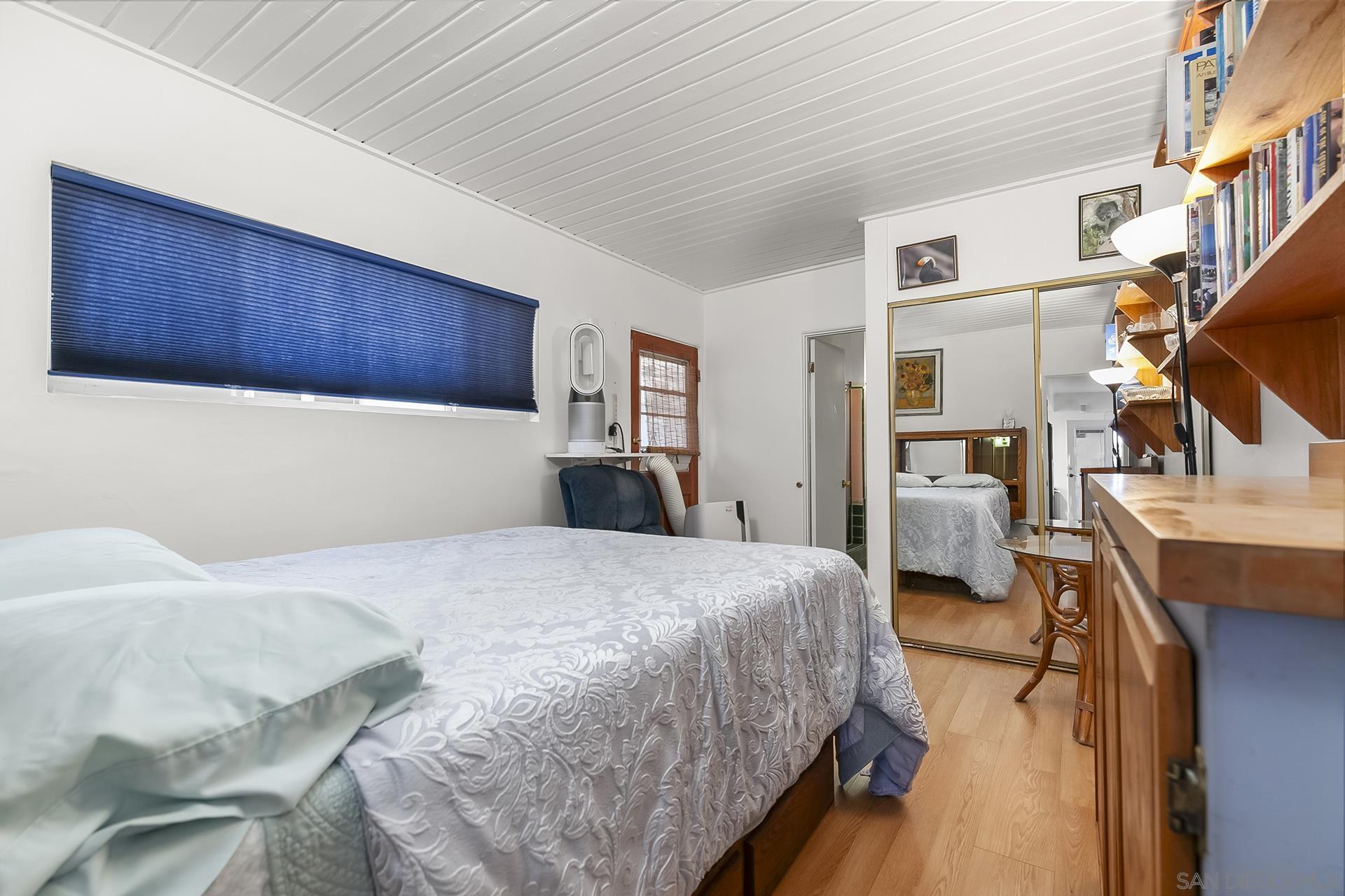 Detail Gallery Image 10 of 35 For 5038-40 W Point Loma Blvd, San Diego,  CA 92107 - – Beds | – Baths