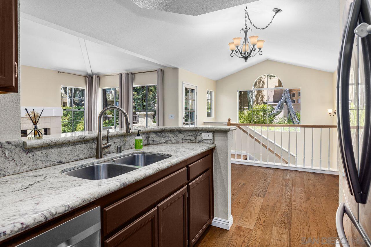 Detail Gallery Image 8 of 42 For 11136  Portobelo Dr., San Diego,  CA 92124 - 2 Beds | 2 Baths