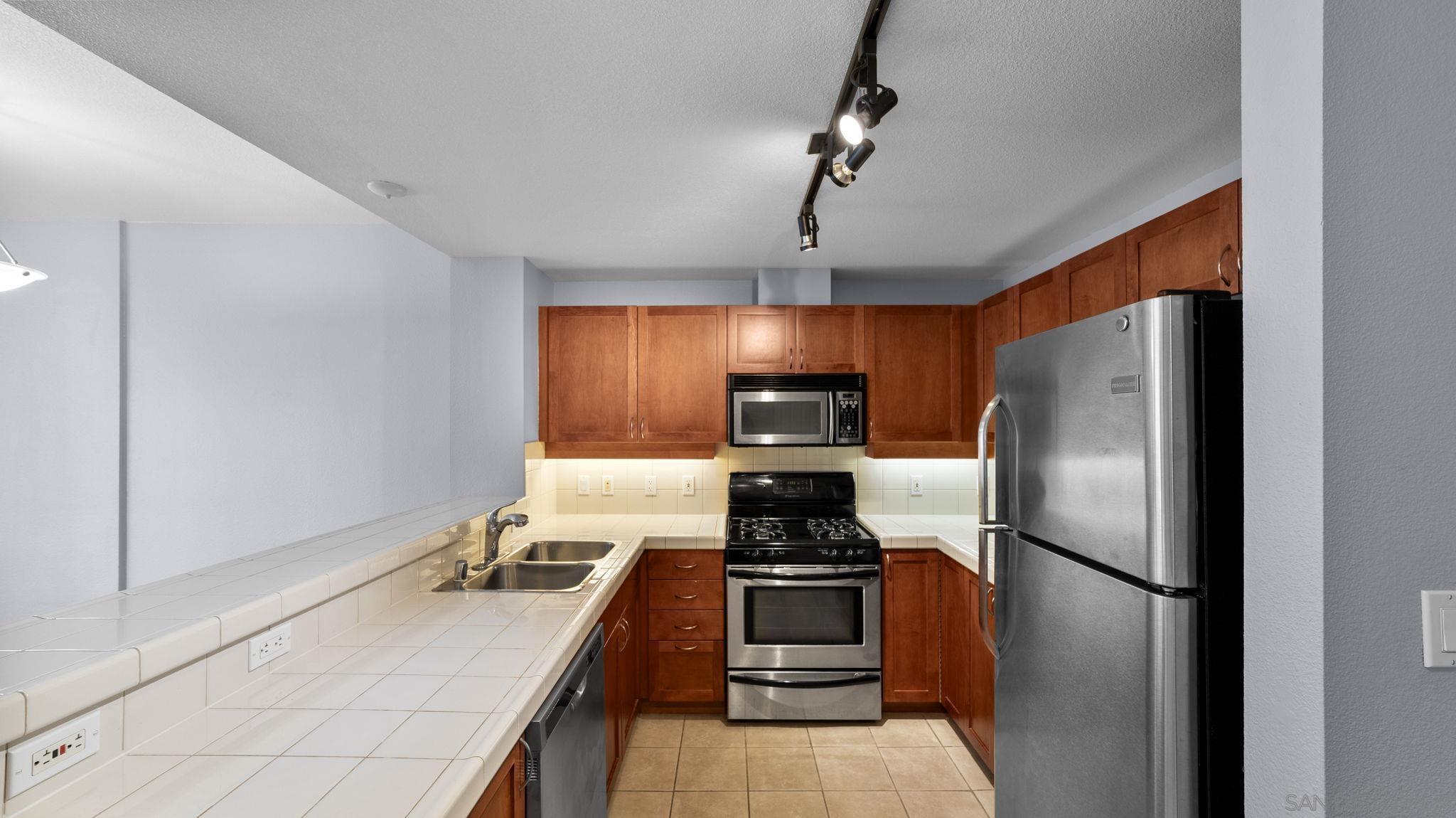 Detail Gallery Image 28 of 41 For 1240  India St  #519,  San Diego,  CA 92101 - 1 Beds | 1 Baths