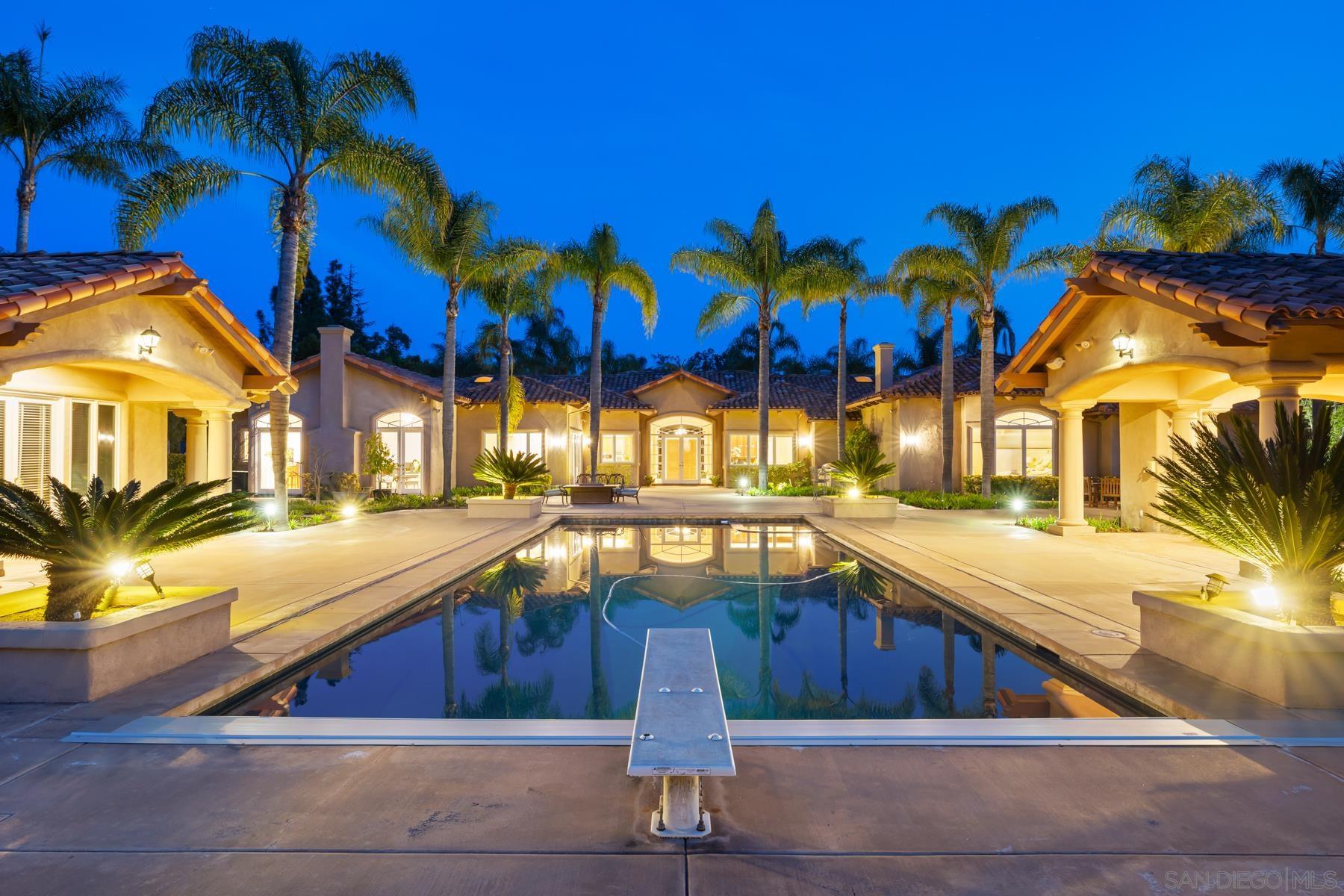 Detail Gallery Image 2 of 57 For 18050  Rancho La Cima Corte, Rancho Santa Fe,  CA 92067 - 8 Beds | 6/3 Baths