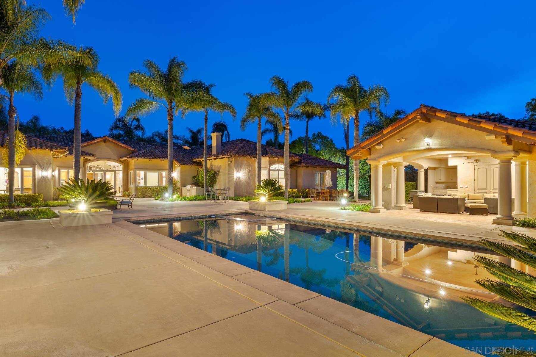 Detail Gallery Image 4 of 57 For 18050  Rancho La Cima Corte, Rancho Santa Fe,  CA 92067 - 8 Beds | 6/3 Baths