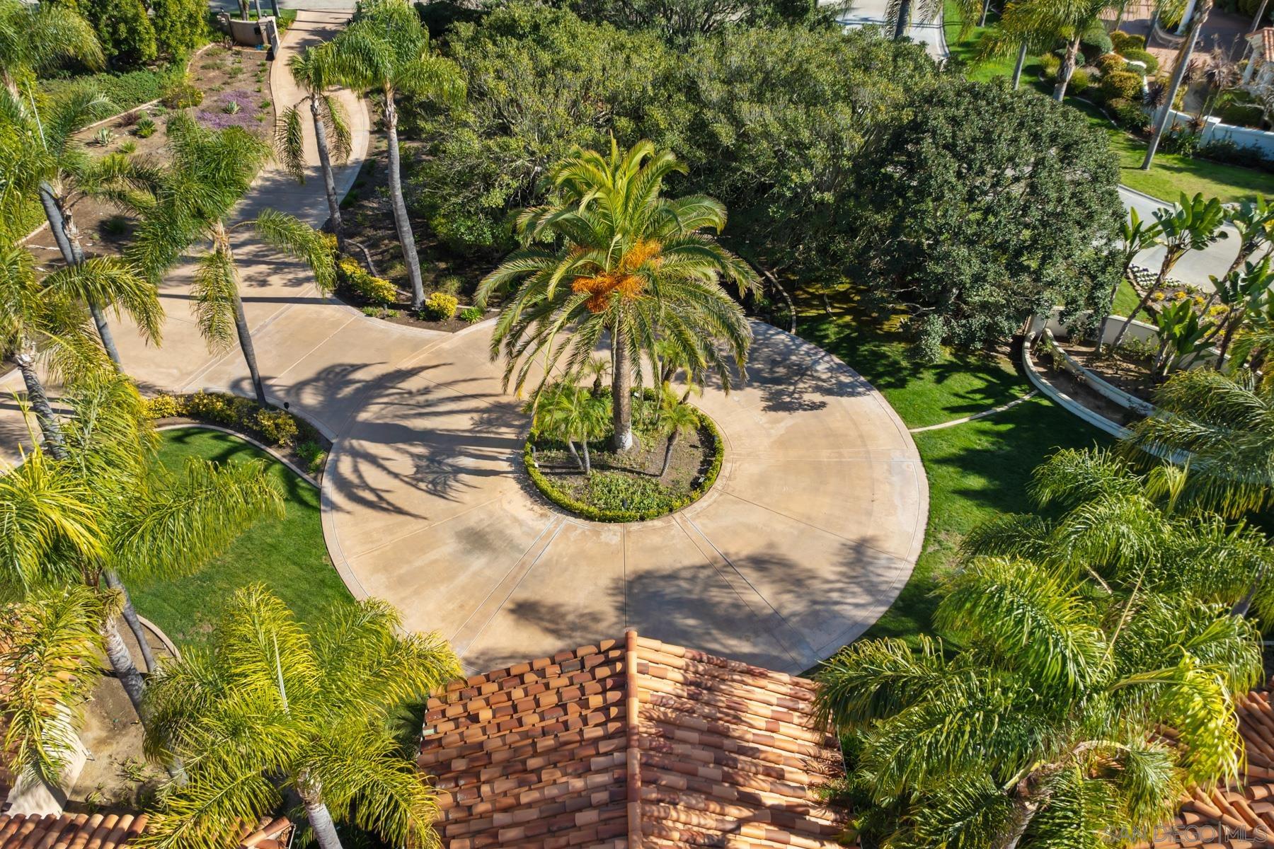 Detail Gallery Image 8 of 57 For 18050  Rancho La Cima Corte, Rancho Santa Fe,  CA 92067 - 8 Beds | 6/3 Baths