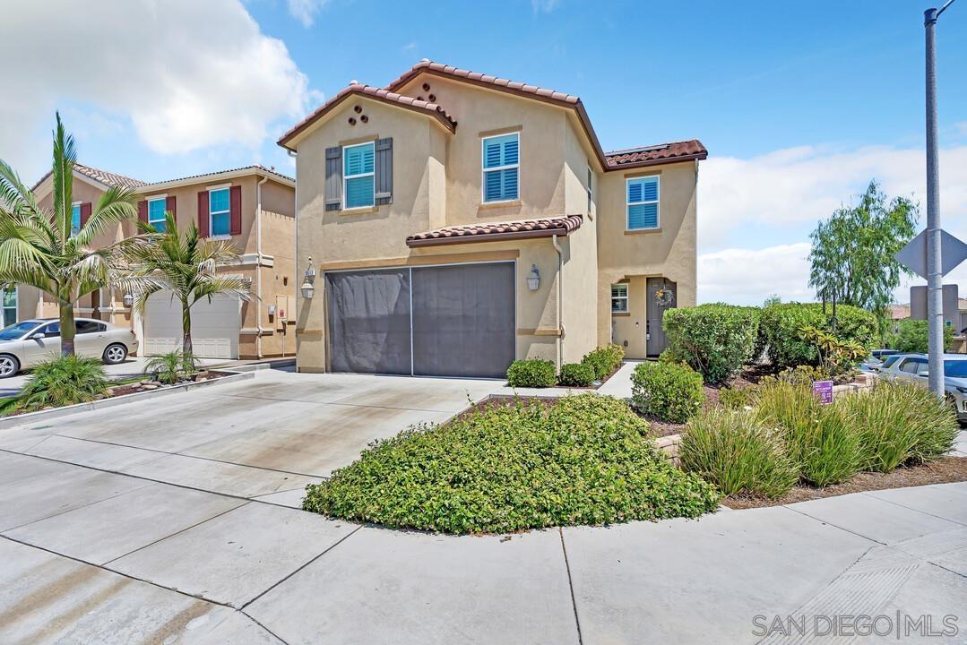 Detail Gallery Image 1 of 1 For 8612  Comiskey Way, Santee,  CA 92071 - 4 Beds | 2/1 Baths