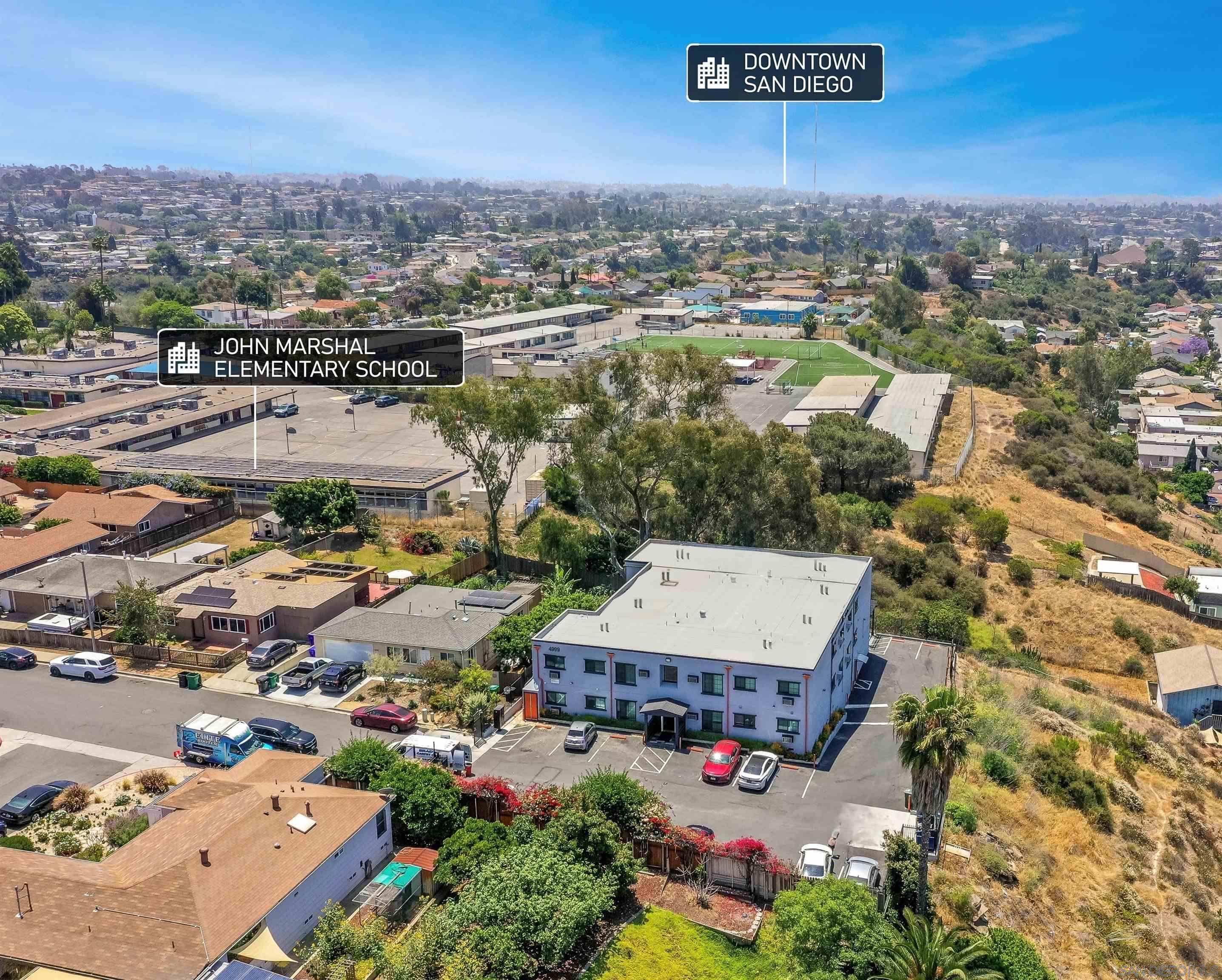 Detail Gallery Image 3 of 11 For 4999  Sterling Ct, San Diego,  CA 92105 - – Beds | – Baths