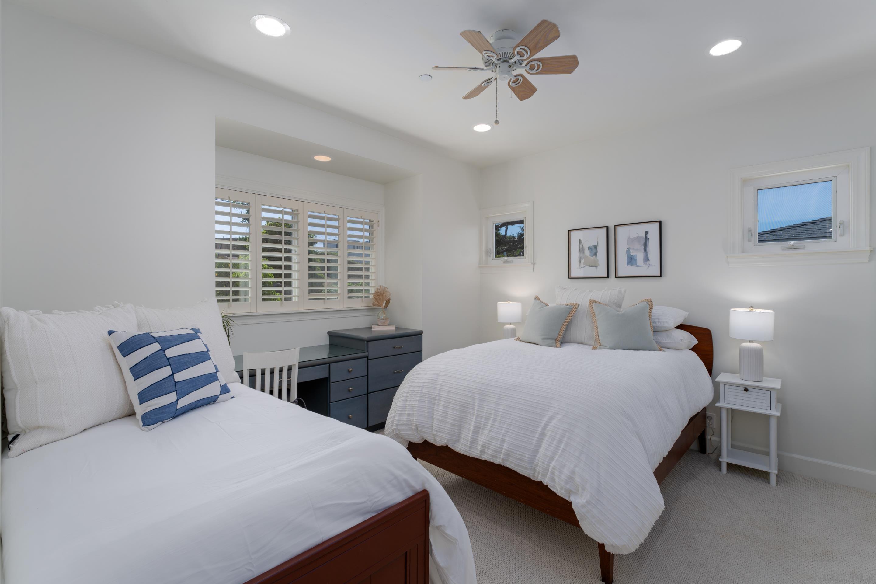 Detail Gallery Image 32 of 49 For 515 N Acacia Ave, Solana Beach,  CA 92075 - 5 Beds | 4/1 Baths