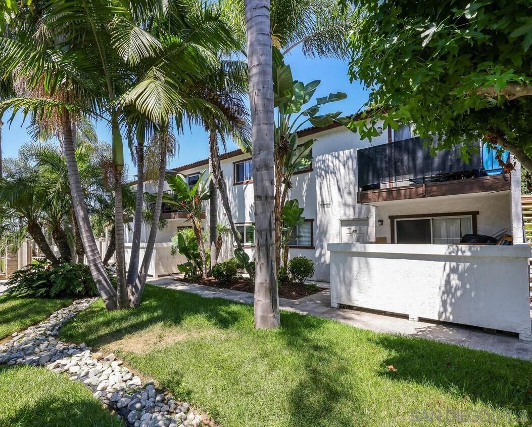 Front Image Thumbnail for SD250031535