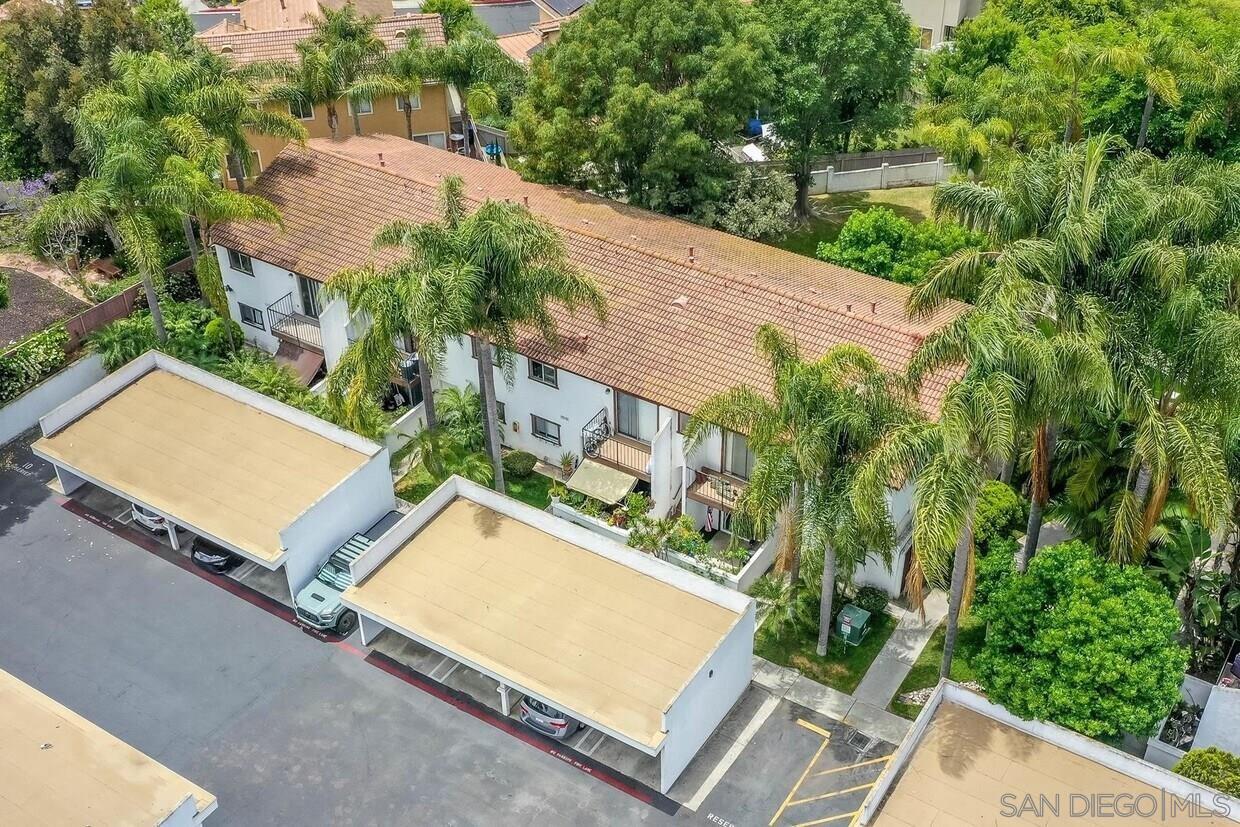 Detail Gallery Image 5 of 18 For 380  Plymouth Dr, Vista,  CA 92083 - – Beds | – Baths