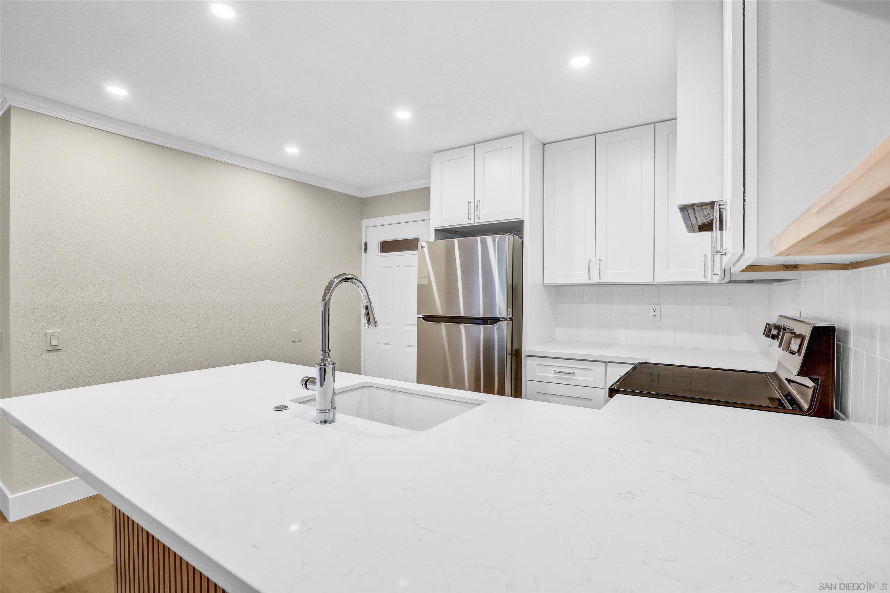 Detail Gallery Image 7 of 23 For 4368  Temecula St  #101,  San Diego,  CA 92107 - 2 Beds | 1 Baths