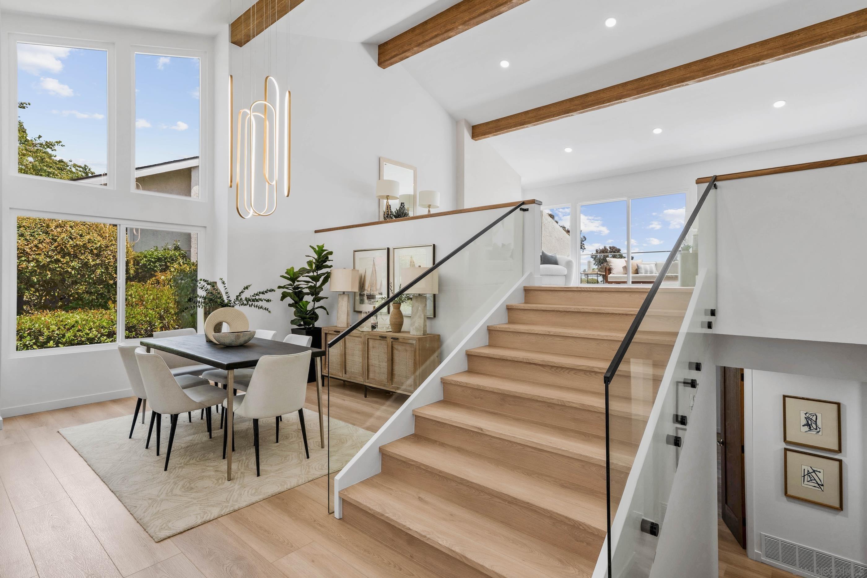 Detail Gallery Image 1 of 1 For 2143  Caminito San Martin, La Jolla,  CA 92037 - 3 Beds | 3 Baths