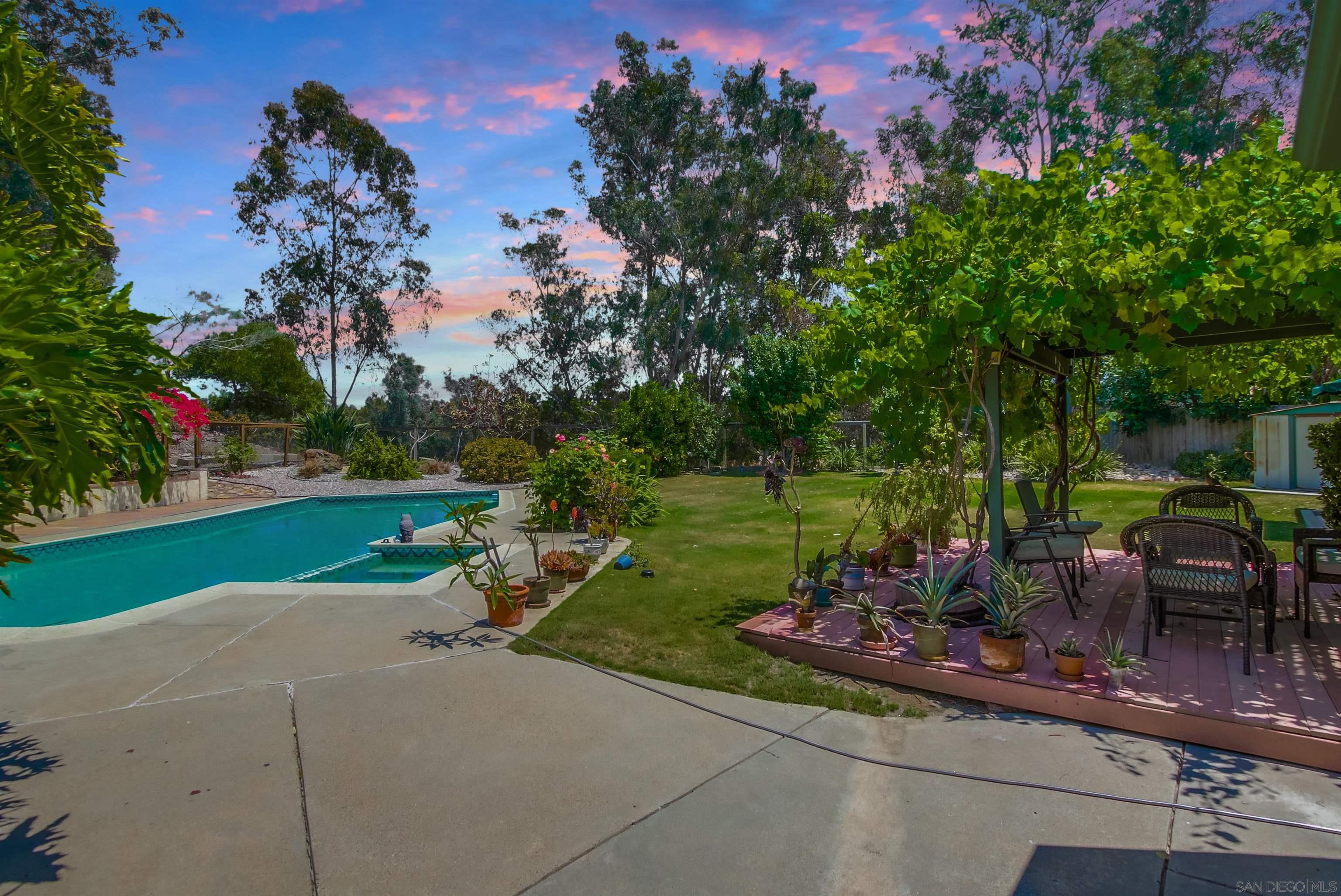 Detail Gallery Image 1 of 1 For 11780  Treeview Pl, San Diego,  CA 92131 - 4 Beds | 3 Baths