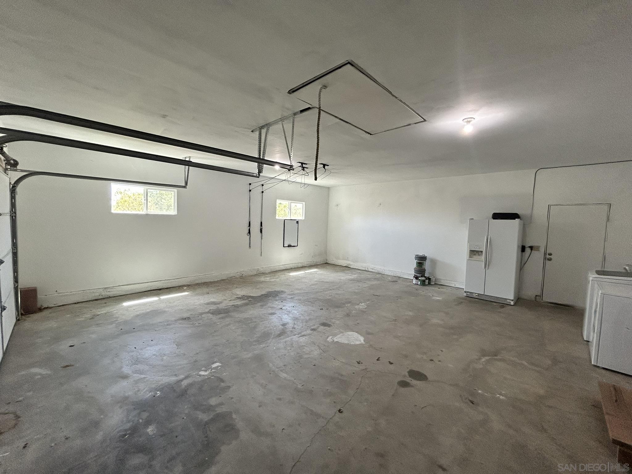 Detail Gallery Image 18 of 26 For 27452  Silver Lakes Pkwy, Helendale,  CA 92342 - 4 Beds | 2 Baths