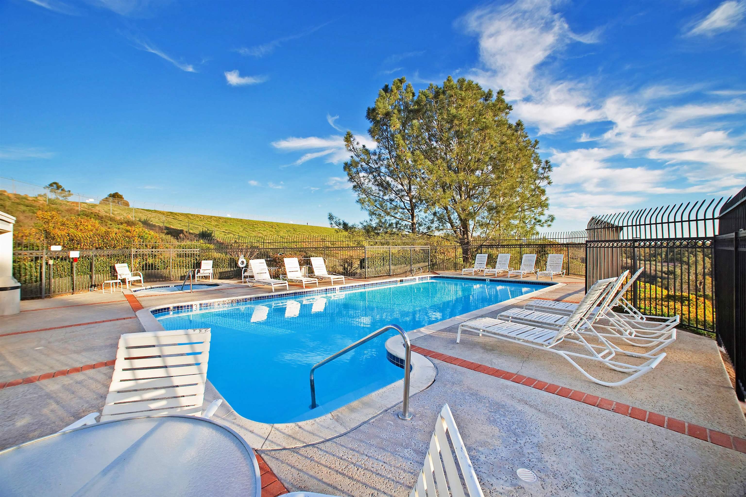 Detail Gallery Image 44 of 66 For 11061  Scripps Ranch, San Diego,  CA 92131 - 2 Beds | 2 Baths