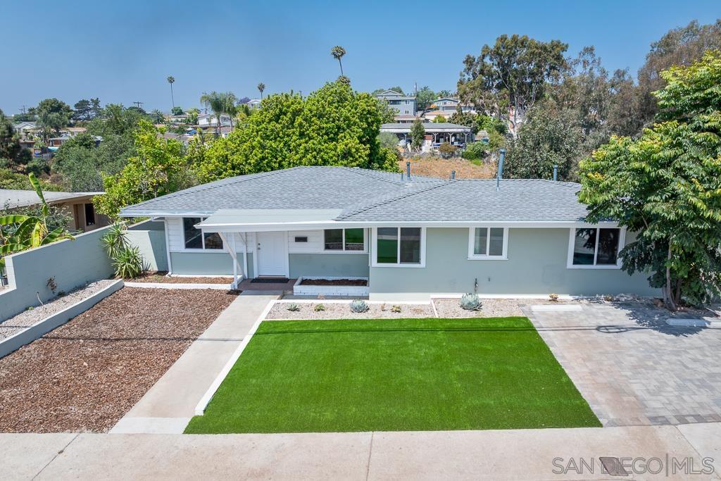 Detail Gallery Image 2 of 66 For 1892  Westinghouse St, San Diego,  CA 92111 - 3 Beds | 2 Baths