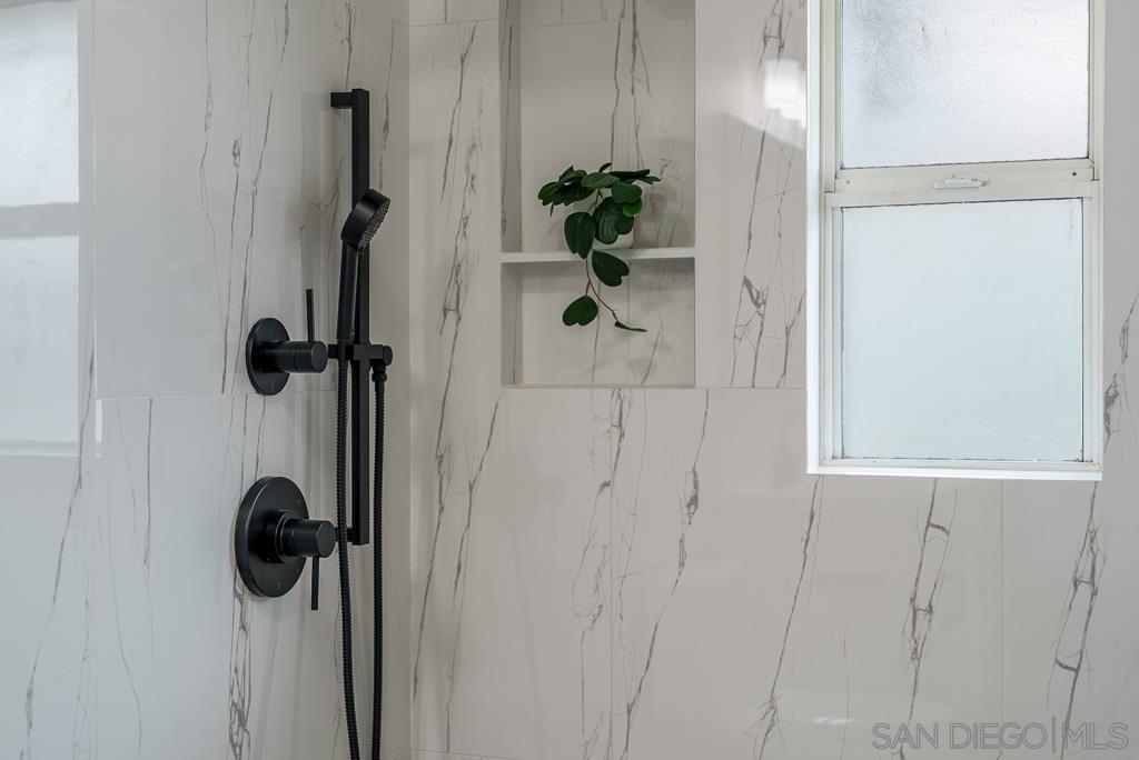 Detail Gallery Image 28 of 66 For 1892  Westinghouse St, San Diego,  CA 92111 - 3 Beds | 2 Baths