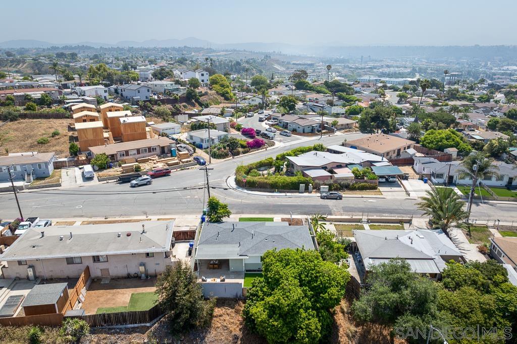 Detail Gallery Image 41 of 66 For 1892  Westinghouse St, San Diego,  CA 92111 - 3 Beds | 2 Baths