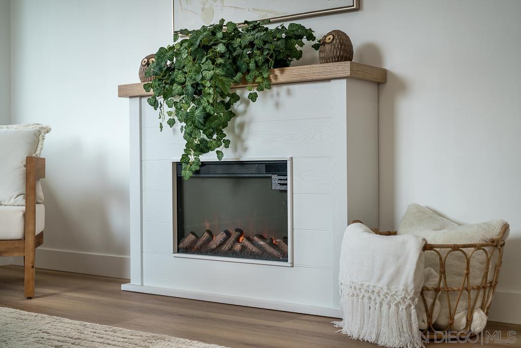 Detail Gallery Image 8 of 66 For 1892  Westinghouse St, San Diego,  CA 92111 - 3 Beds | 2 Baths