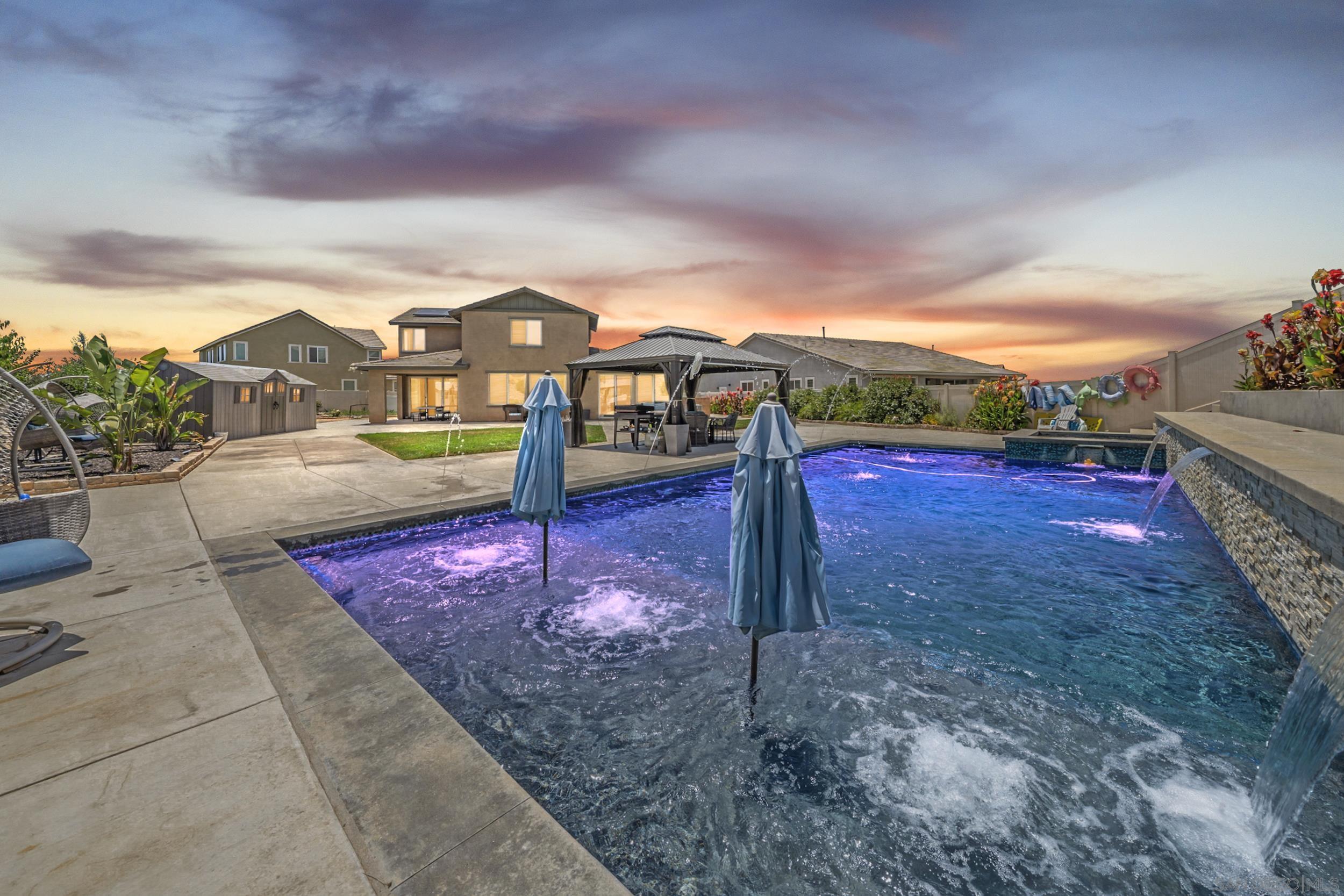 Detail Gallery Image 1 of 1 For 1796  Starlight Ave, Beaumont,  CA 92223 - 5 Beds | 4 Baths